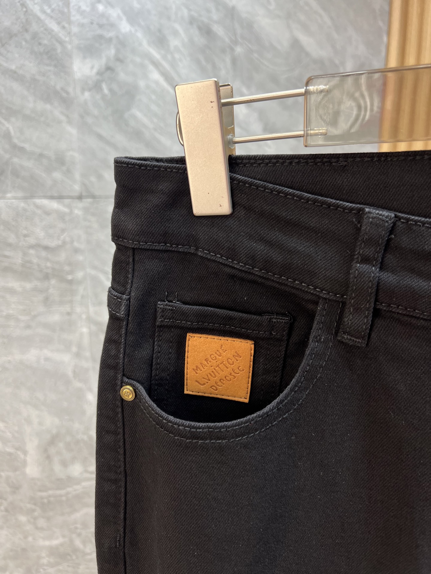 Louis Vuitton Jeans L-175140-32