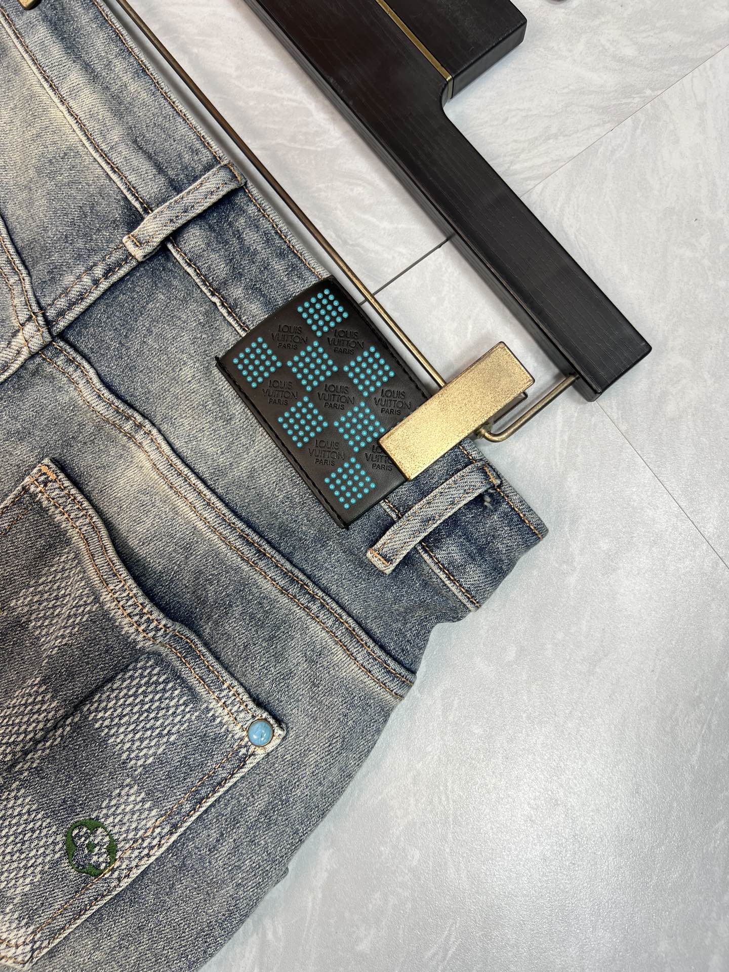 Louis Vuitton Jeans L-175140-32