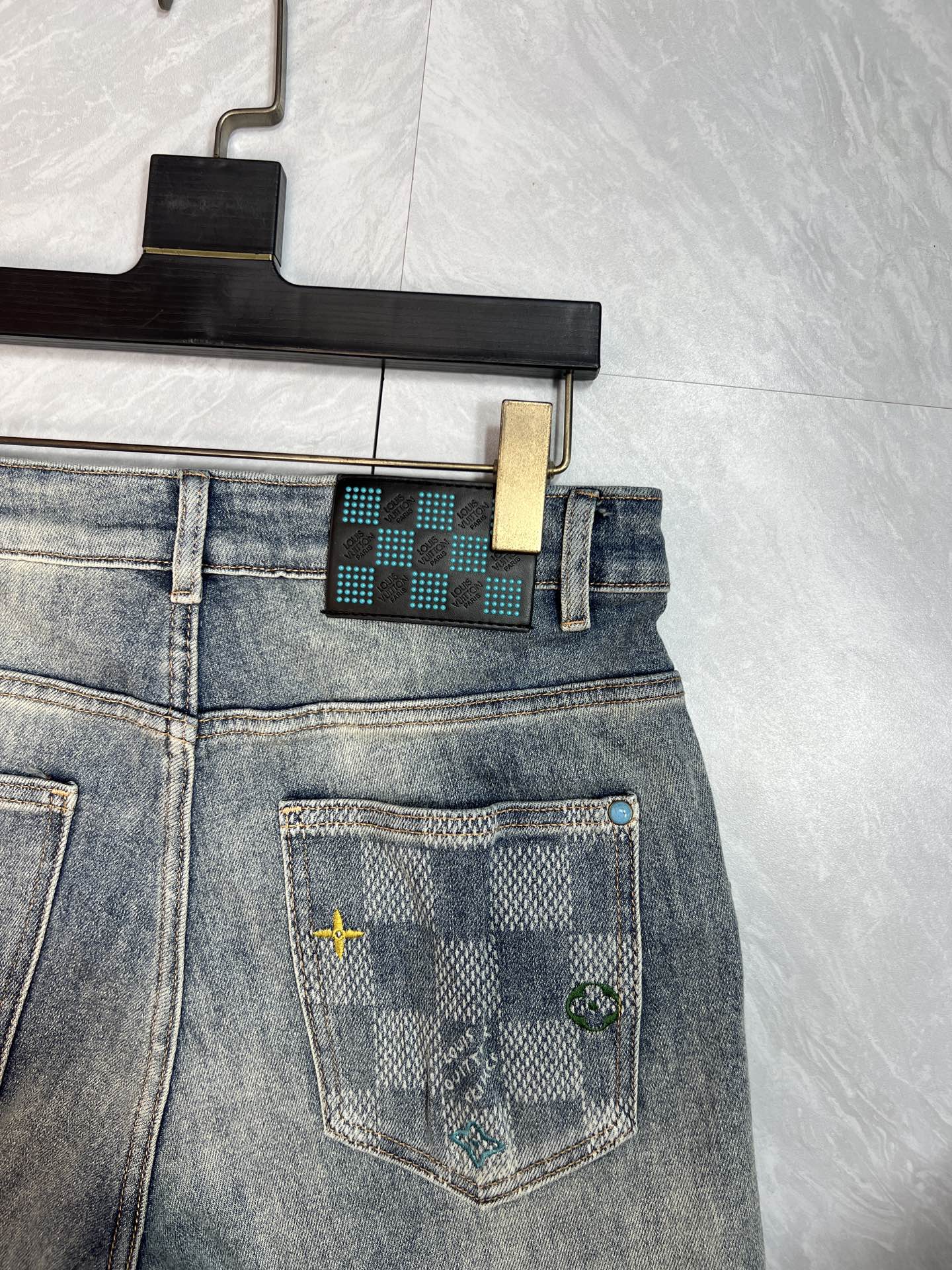 Louis Vuitton Jeans L-175140-32