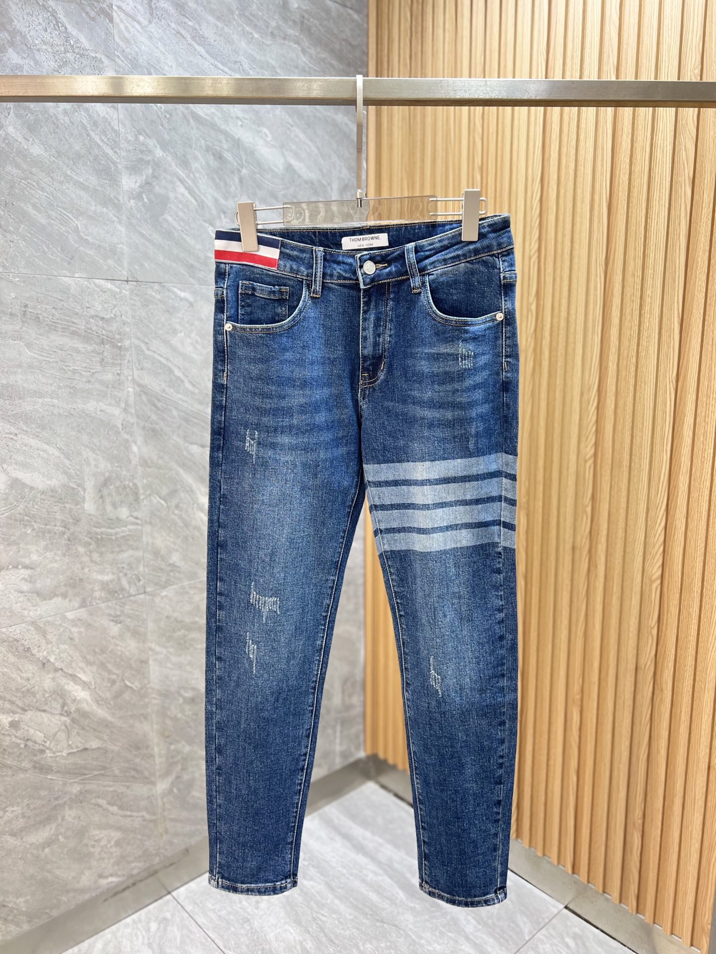 Thom Browne Jeans 175140-32