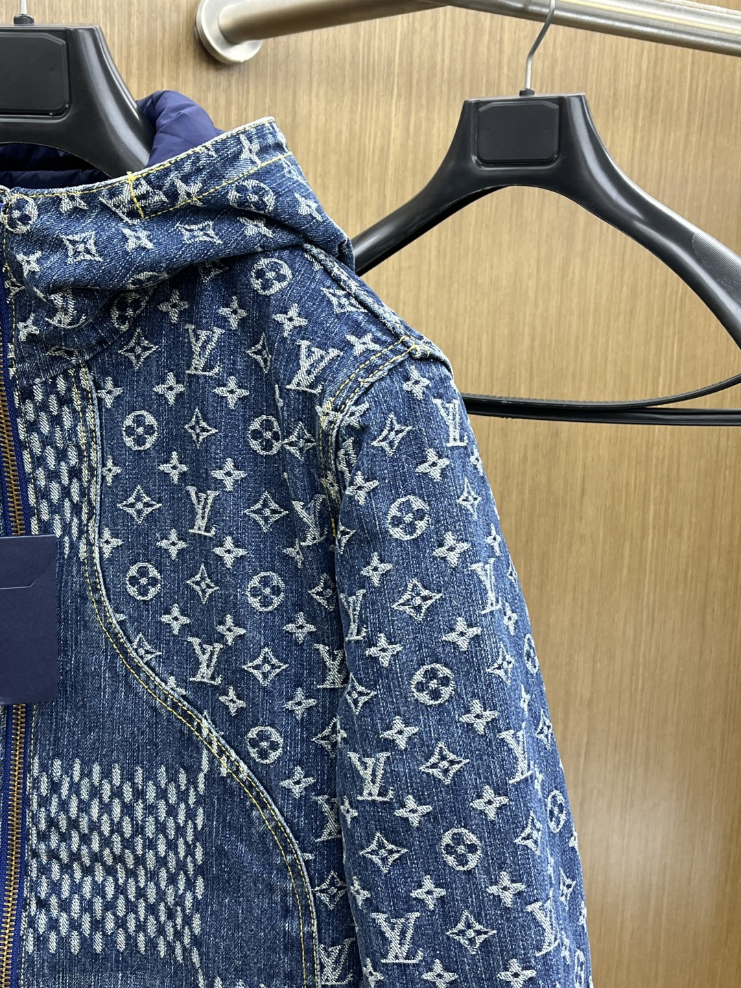 Louis Vuitton Down Jacket Knitted Hooded S-l