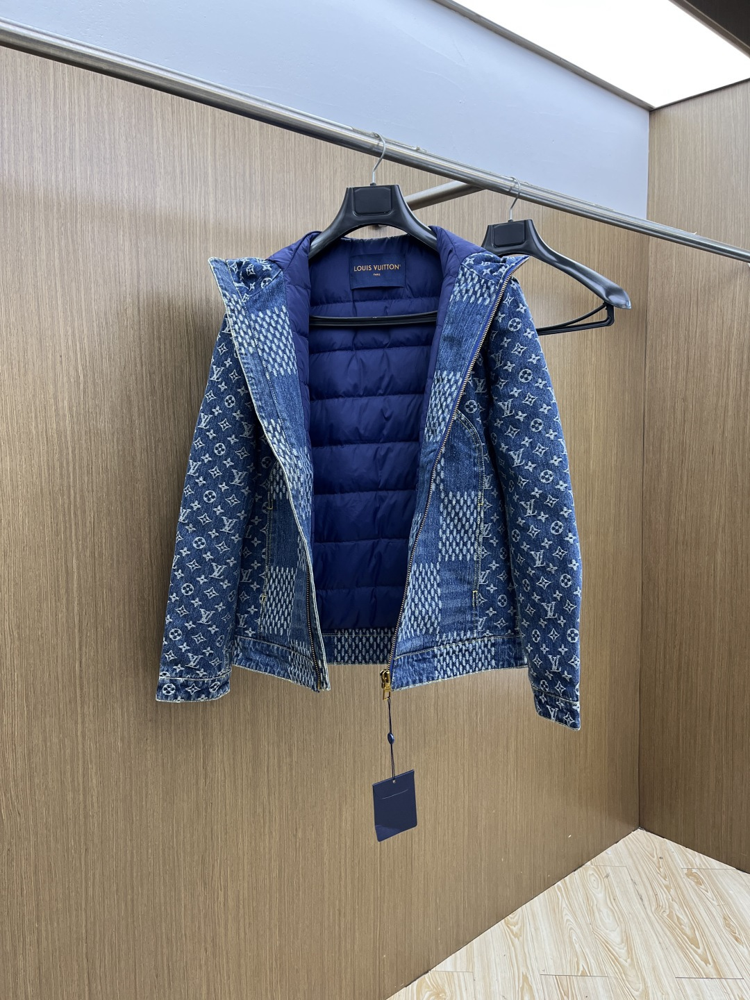 Louis Vuitton Down Jacket Knitted Hooded S-l