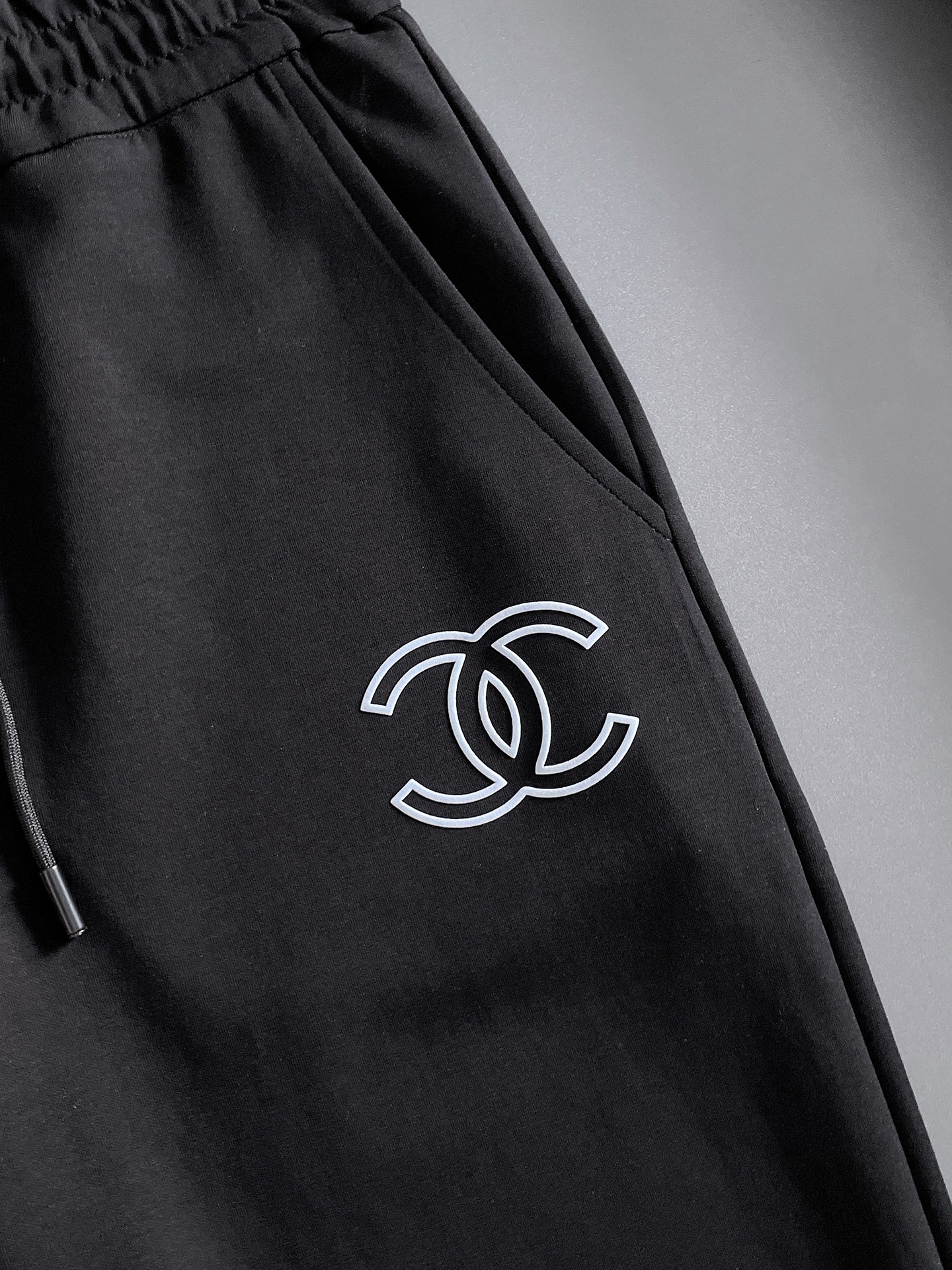 Chanel Basic Clothing M-l-xl