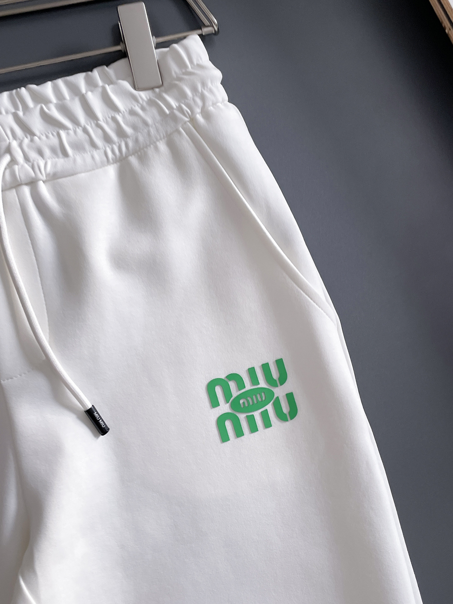 Miu Miu Basic Clothing M-xl