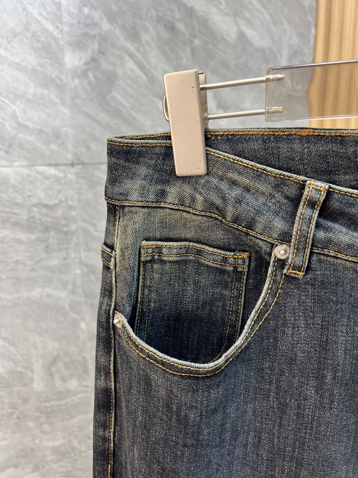 Brunello Cucinelli Jeans 175140-32