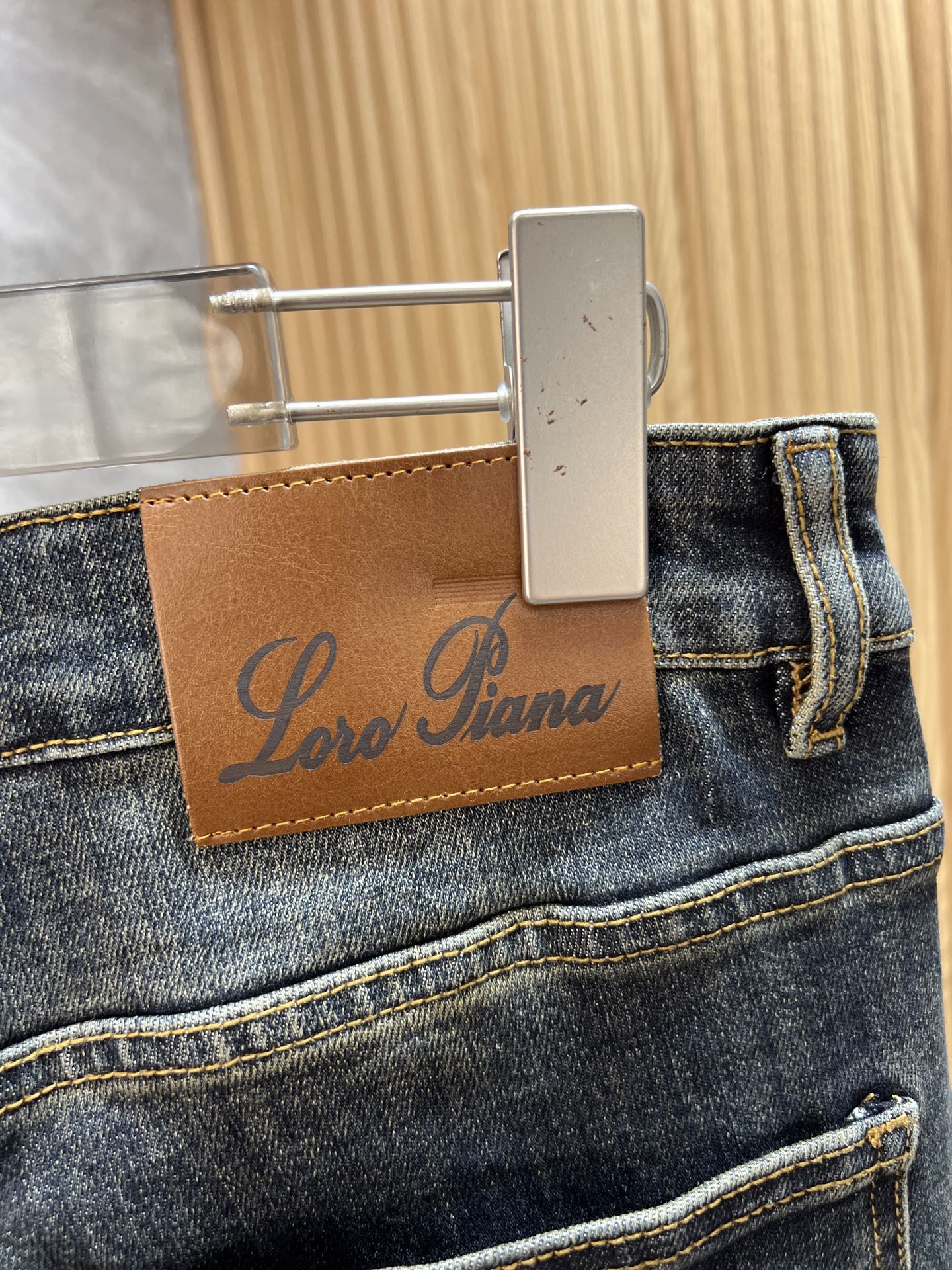 Brunello Cucinelli Jeans 175140-32