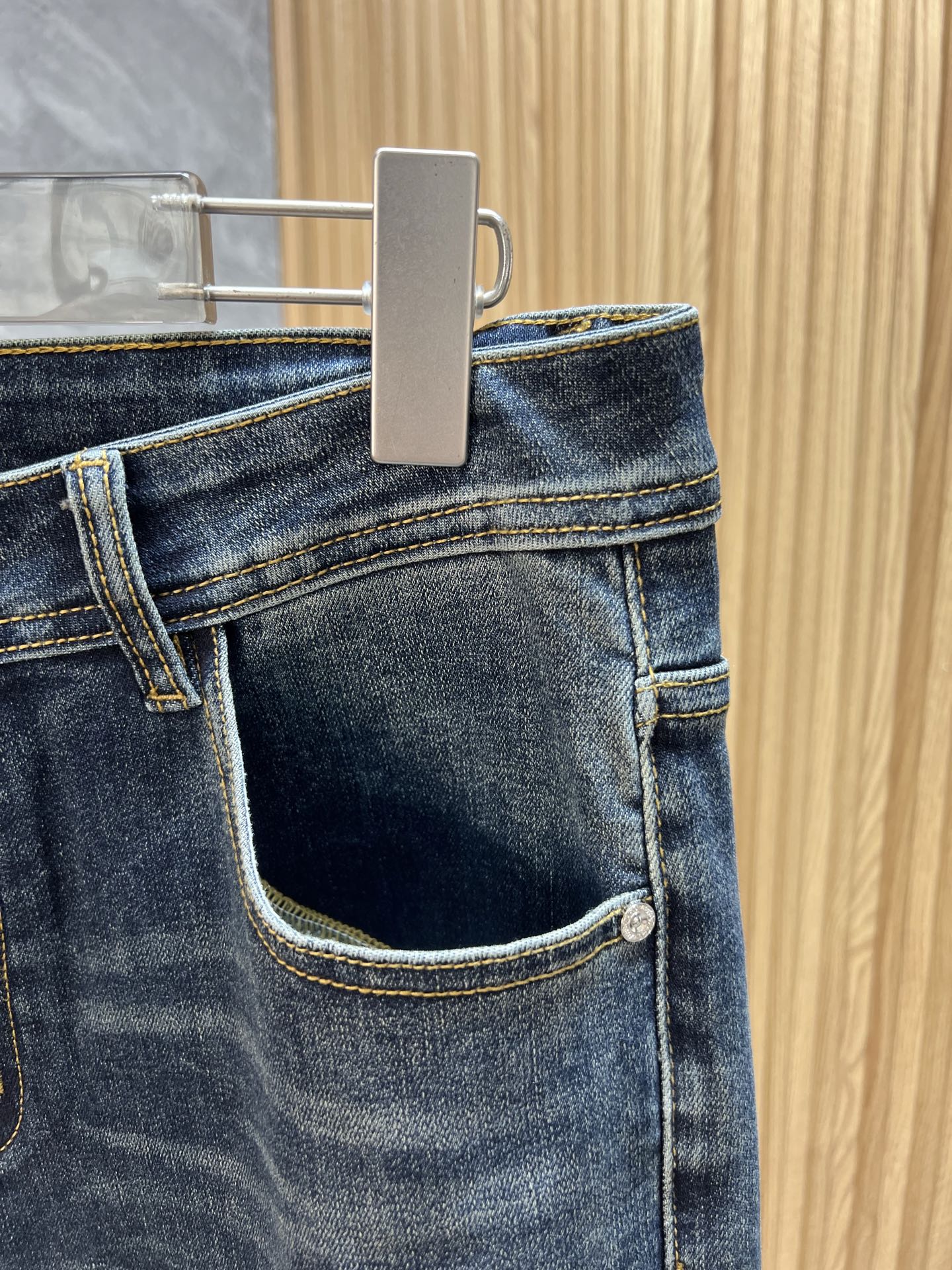 Burberry Jeans 175140-32