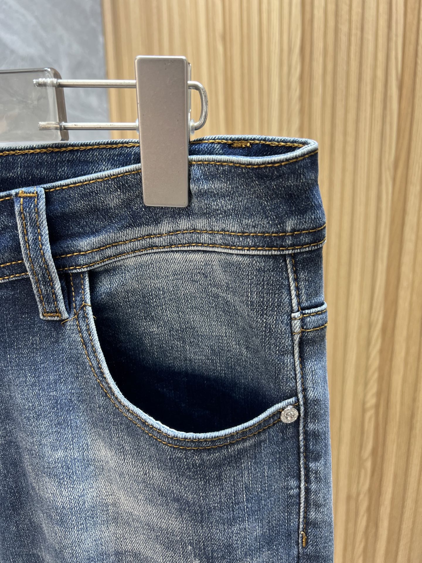 Burberry Jeans 175140-32