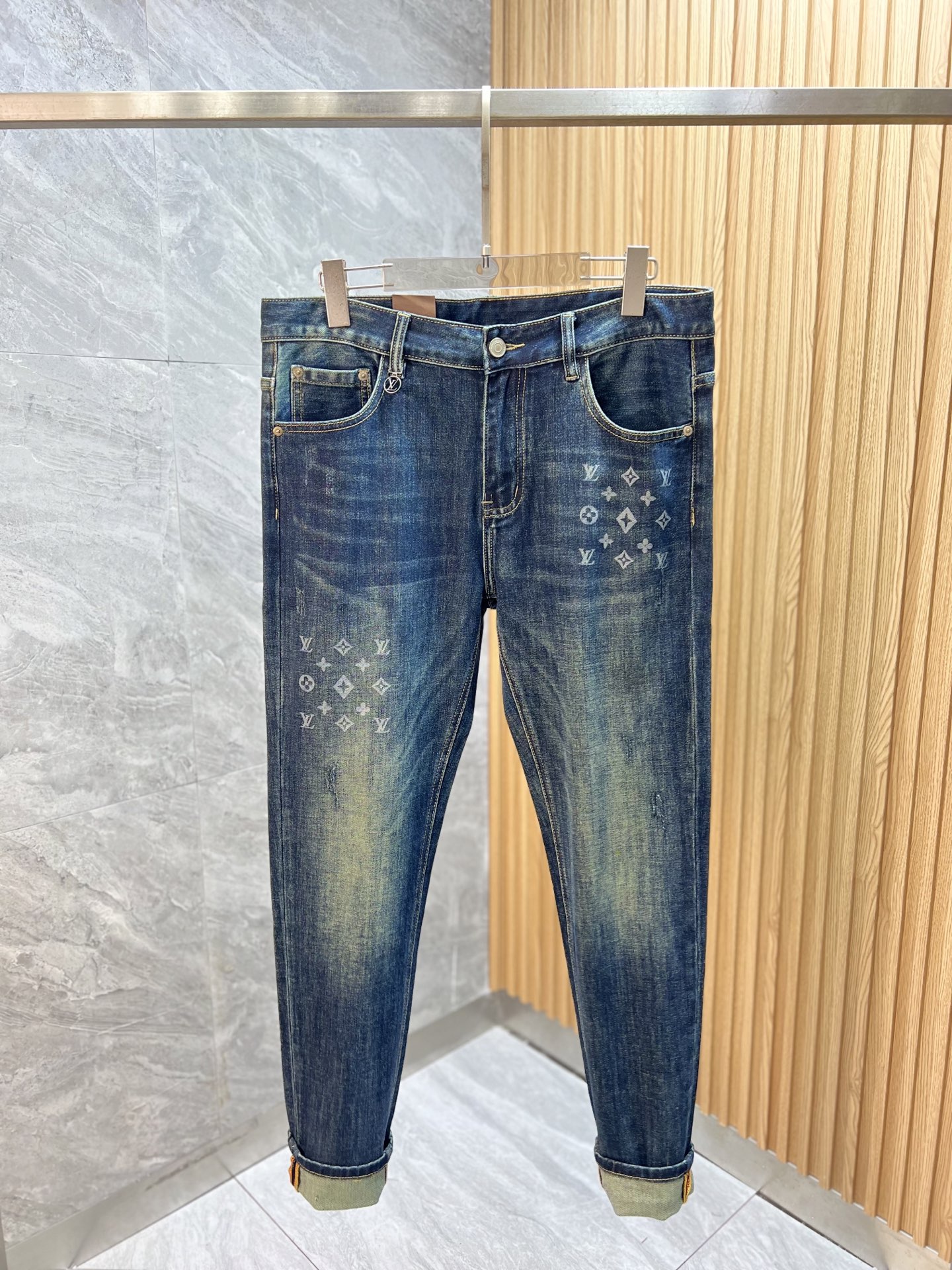 Louis Vuitton Jeans L-175140-32