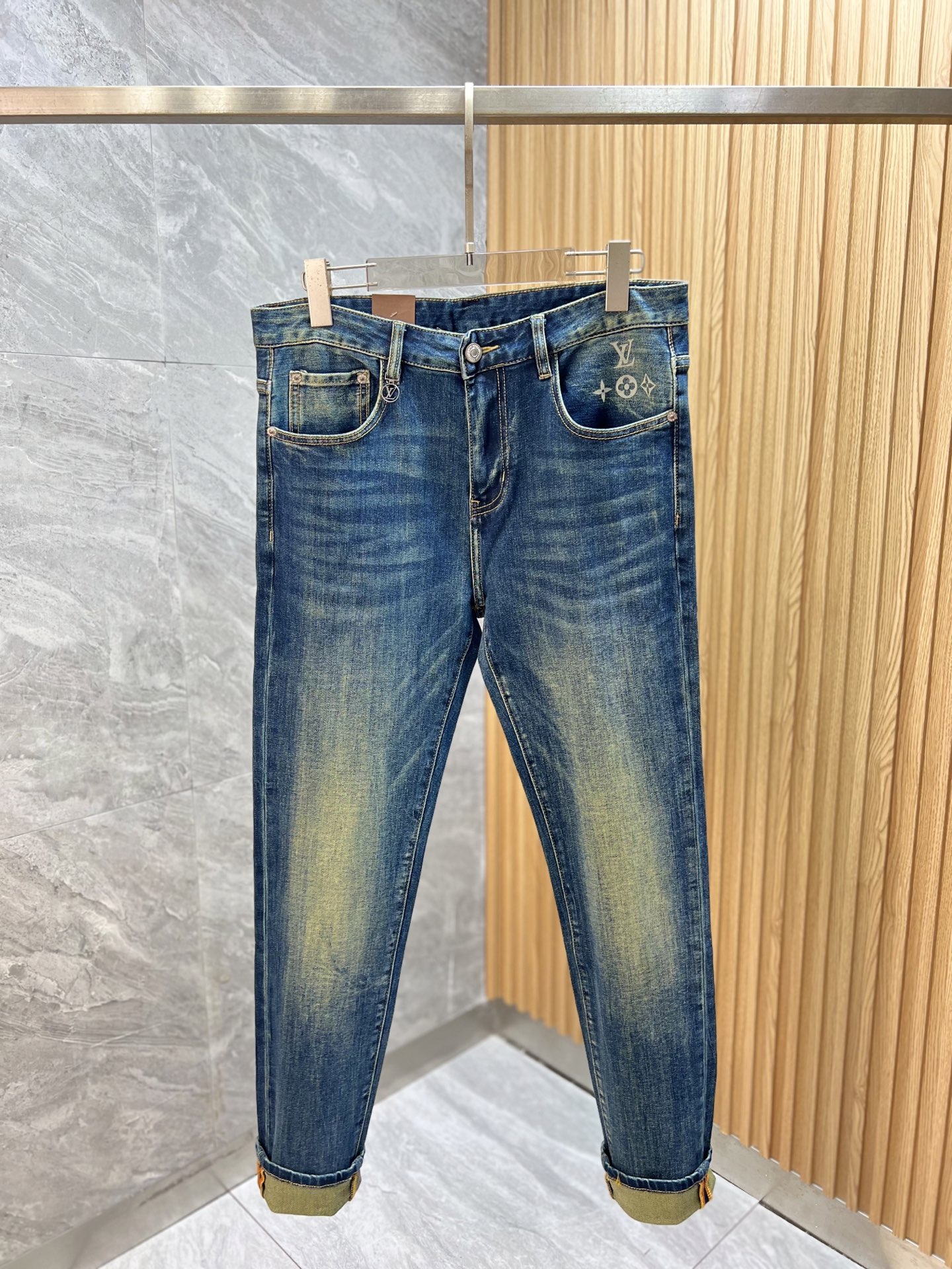 Louis Vuitton Jeans L-175140-32