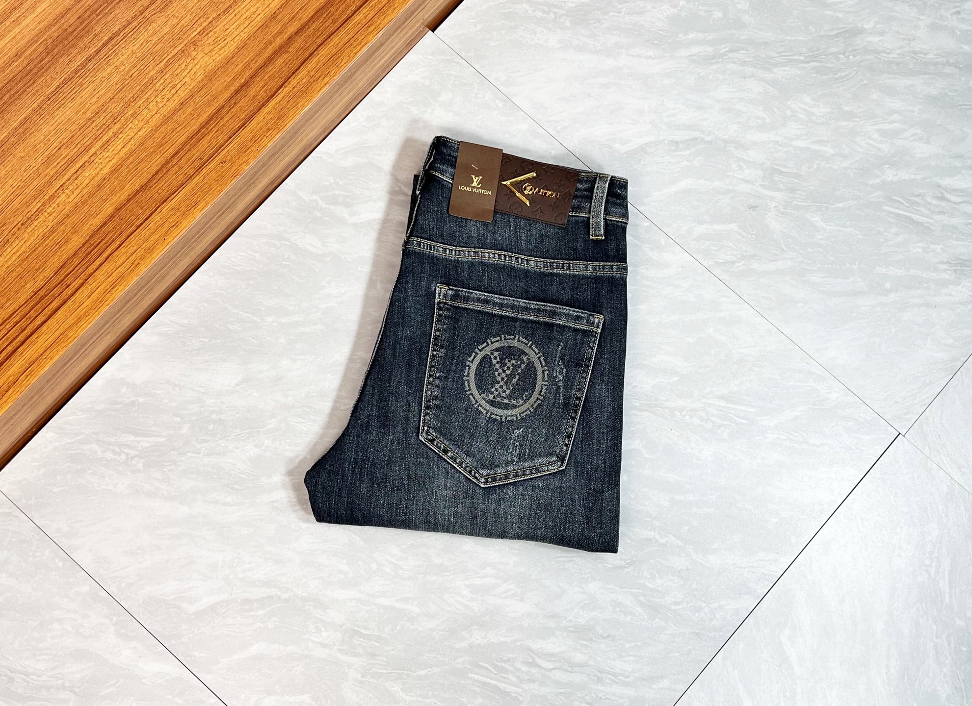Louis Vuitton Jeans L-175140-32