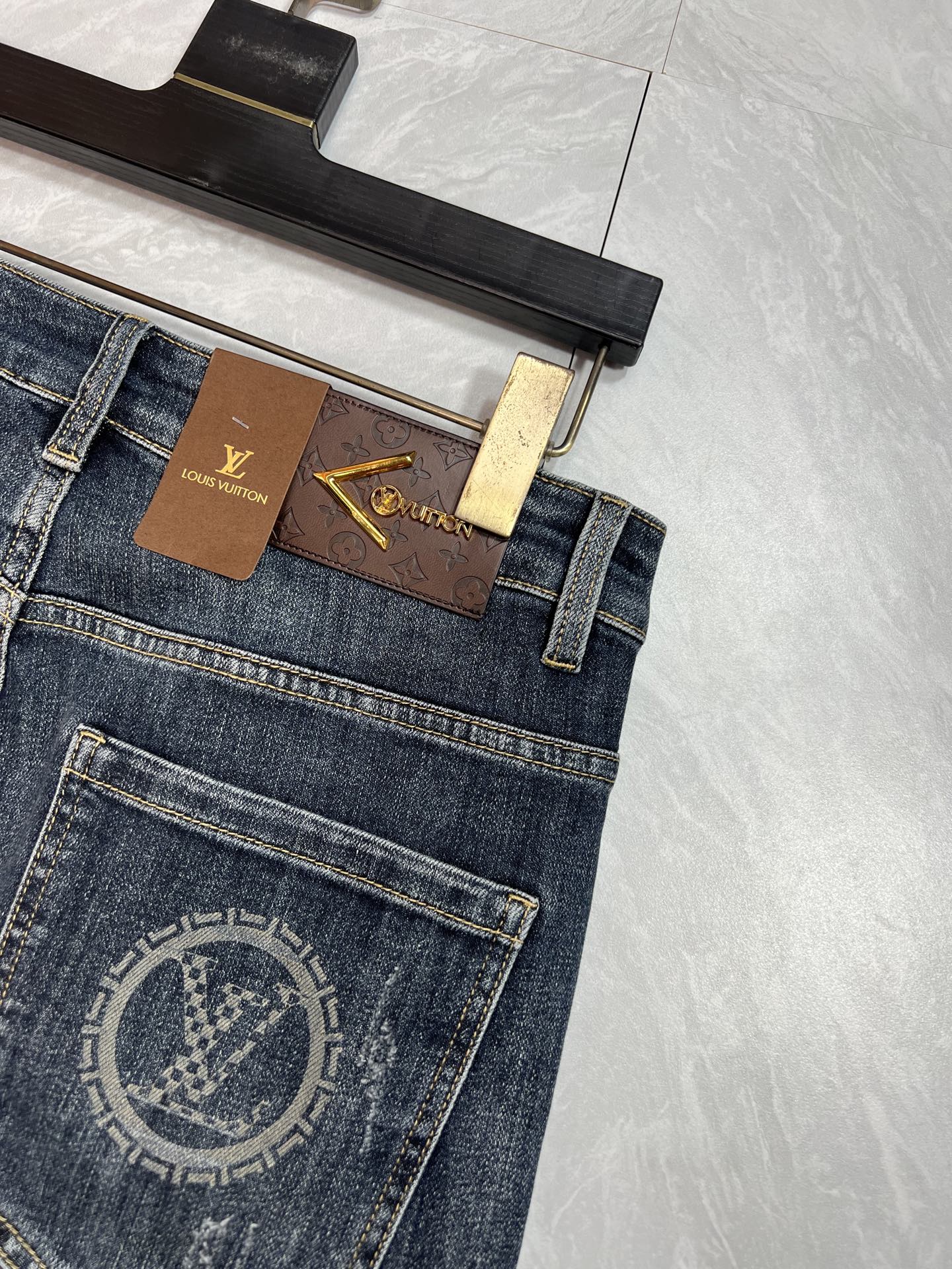 Louis Vuitton Jeans L-175140-32