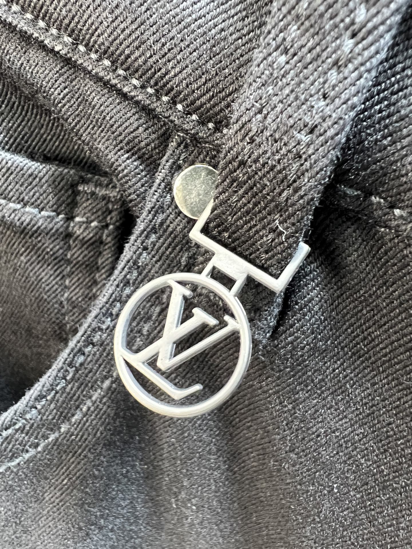 Louis Vuitton Jeans L-175140-32
