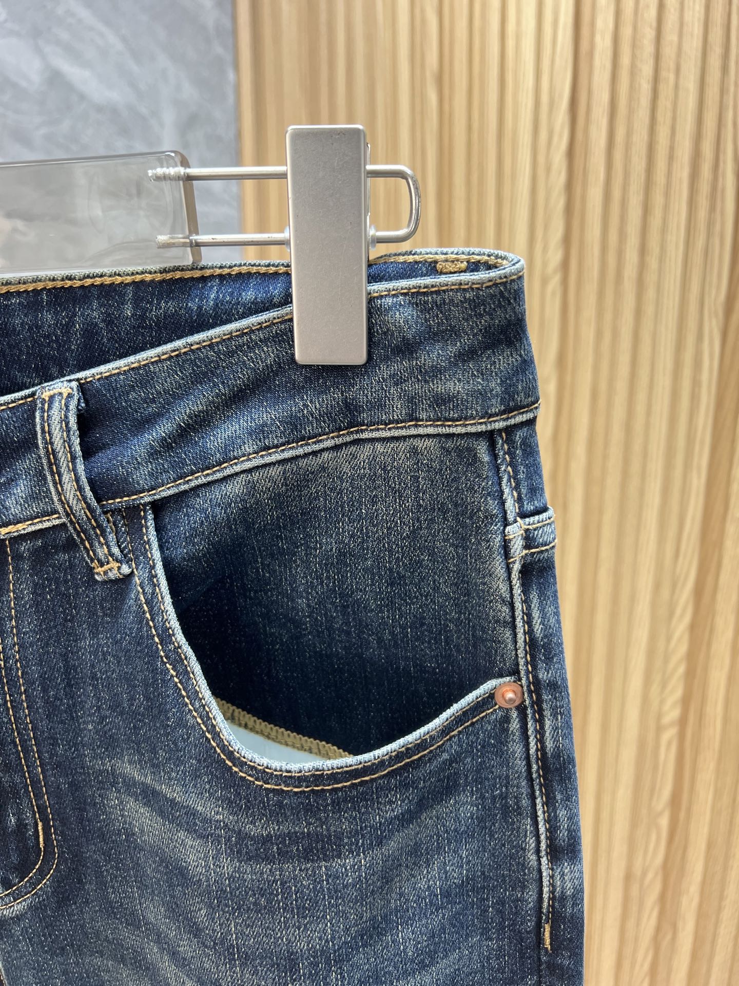 Louis Vuitton Jeans L-175140-32
