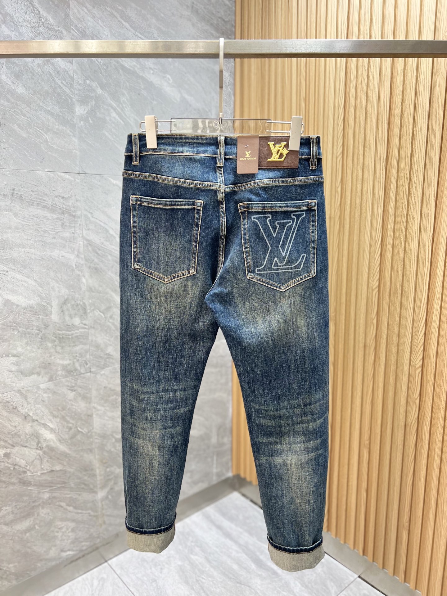 Louis Vuitton Jeans L-175140-32