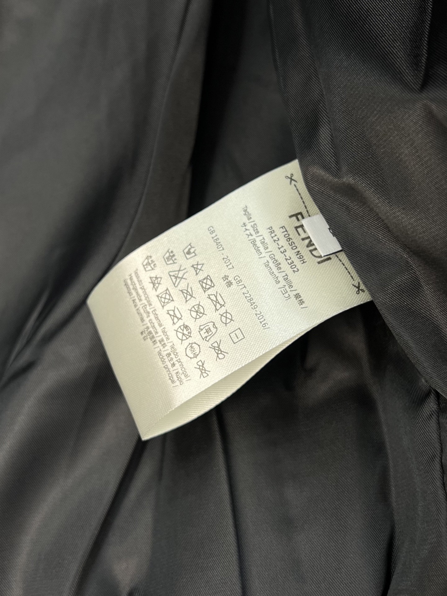 Fendi Vest M-l-xxxl-175140