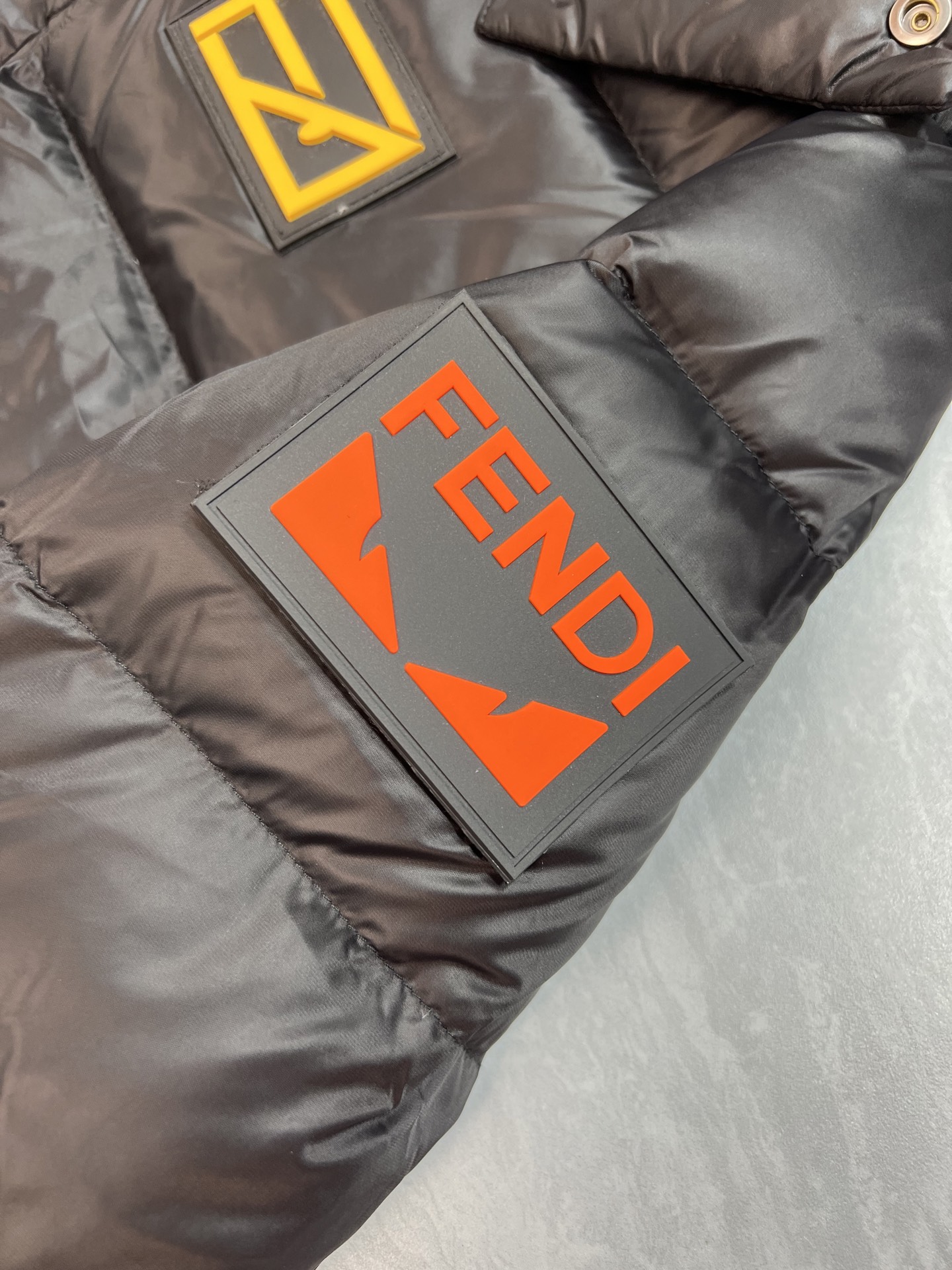 Fendi Down Jacket M-l-xxxl-175140
