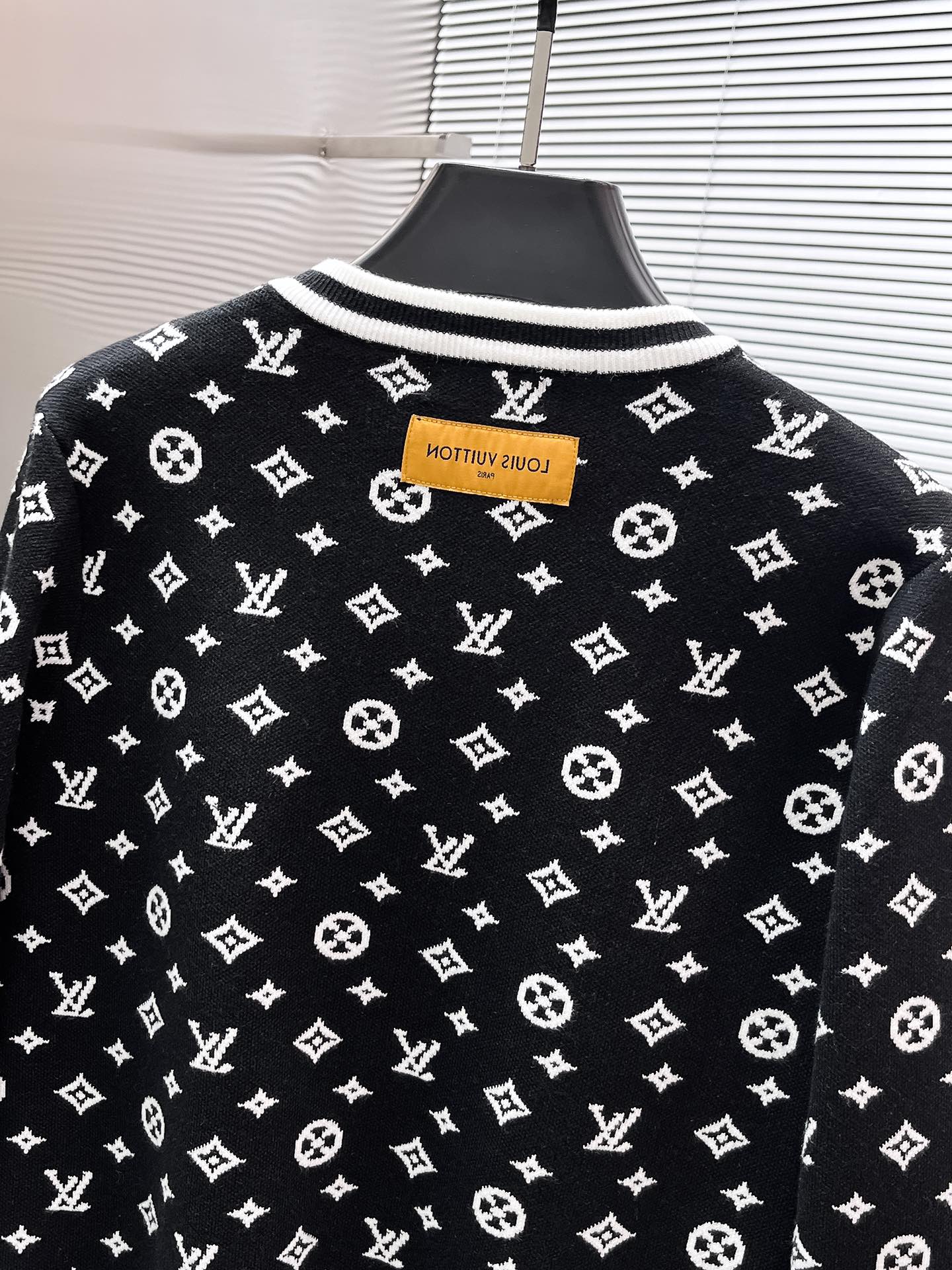 Louis Vuitton Basic Clothing Wool S-m-l-xl