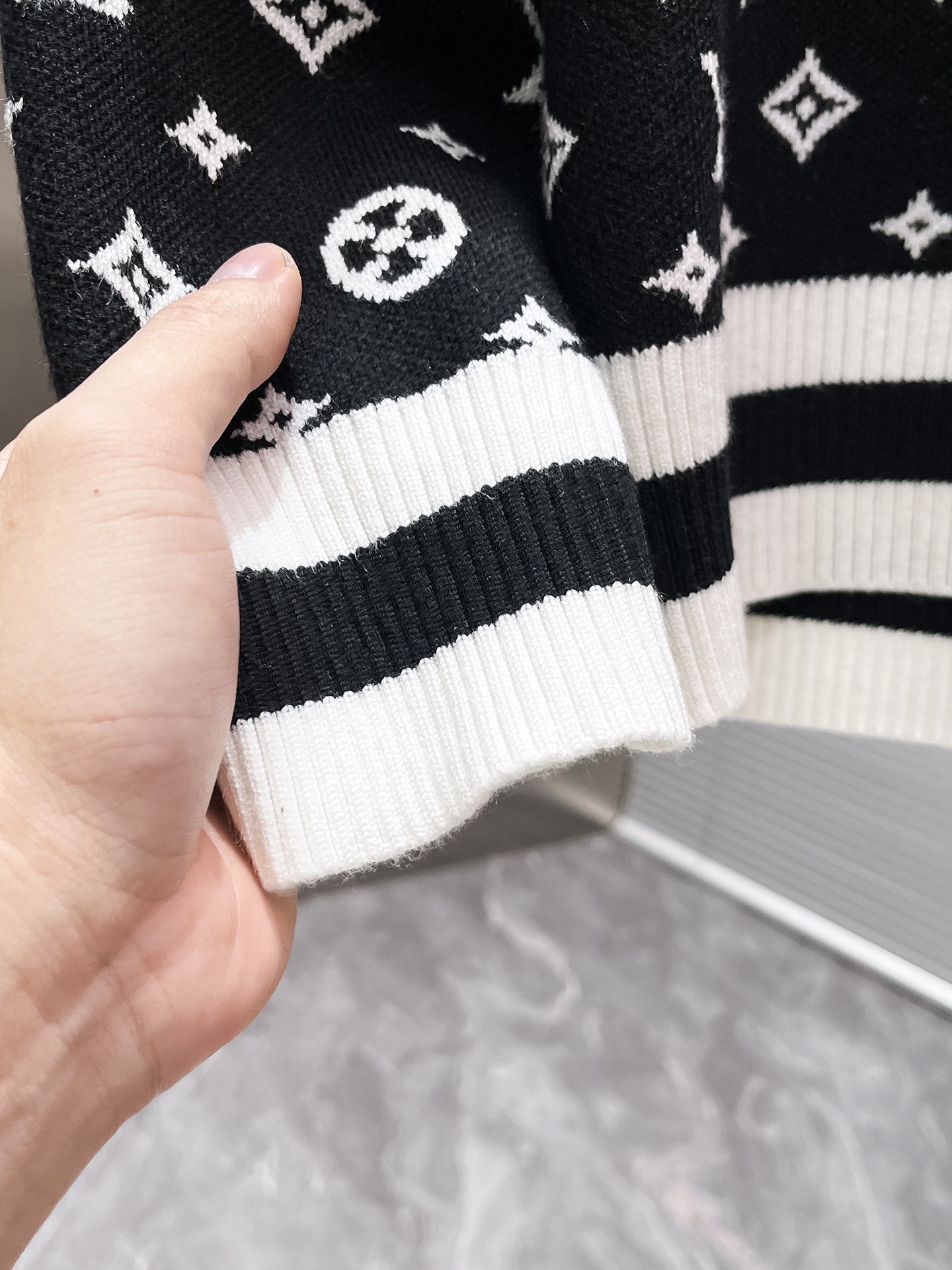 Louis Vuitton Basic Clothing Wool S-m-l-xl