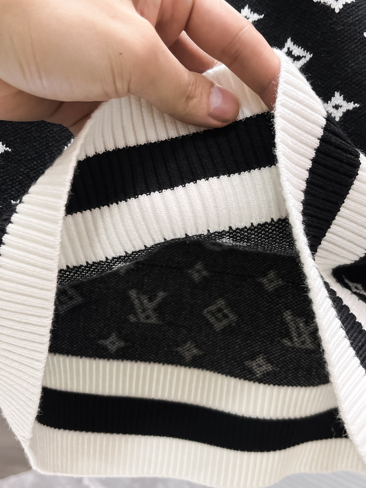 Louis Vuitton Basic Clothing Wool S-m-l-xl