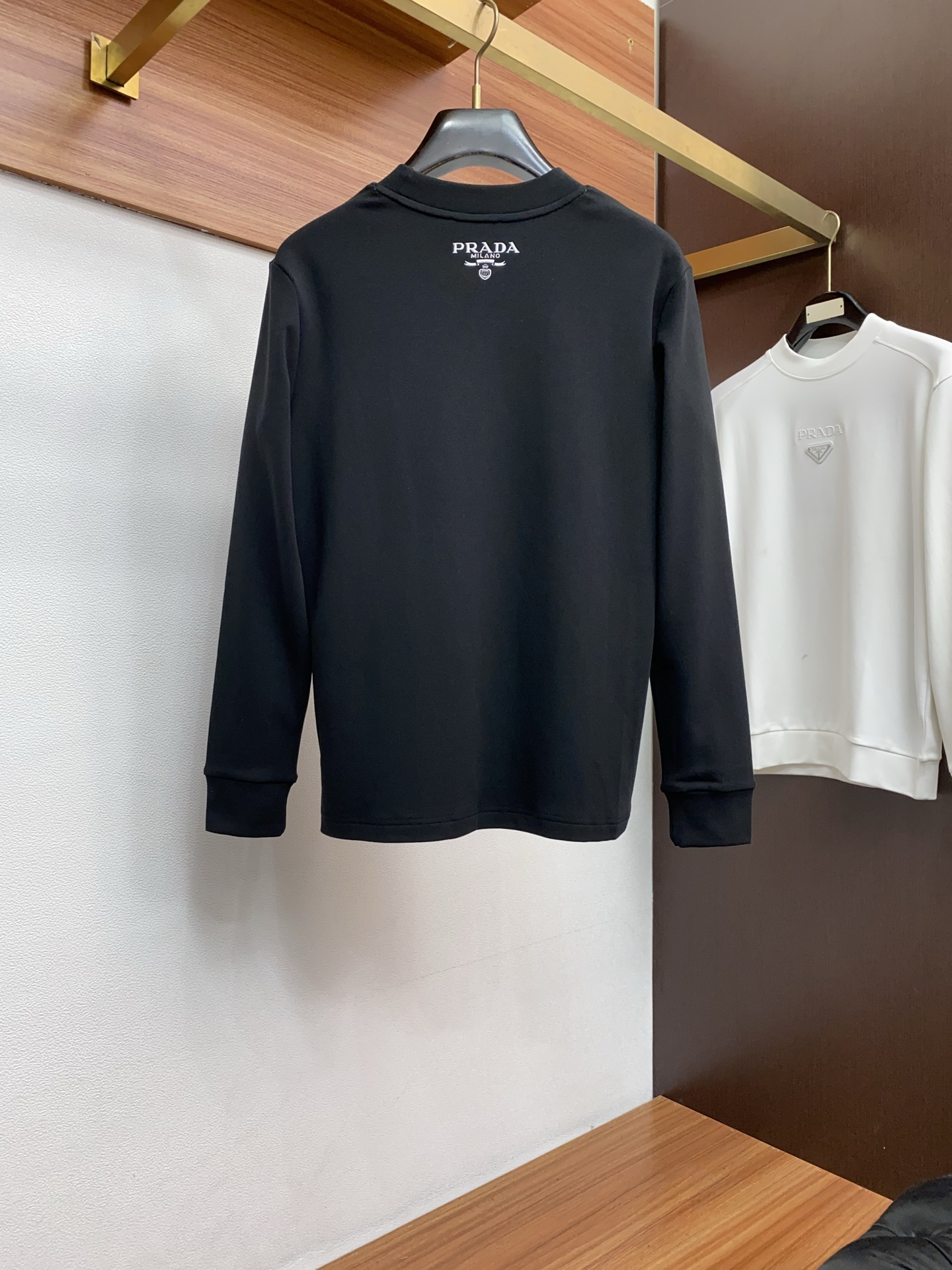 Prada Basic Clothing S-xl