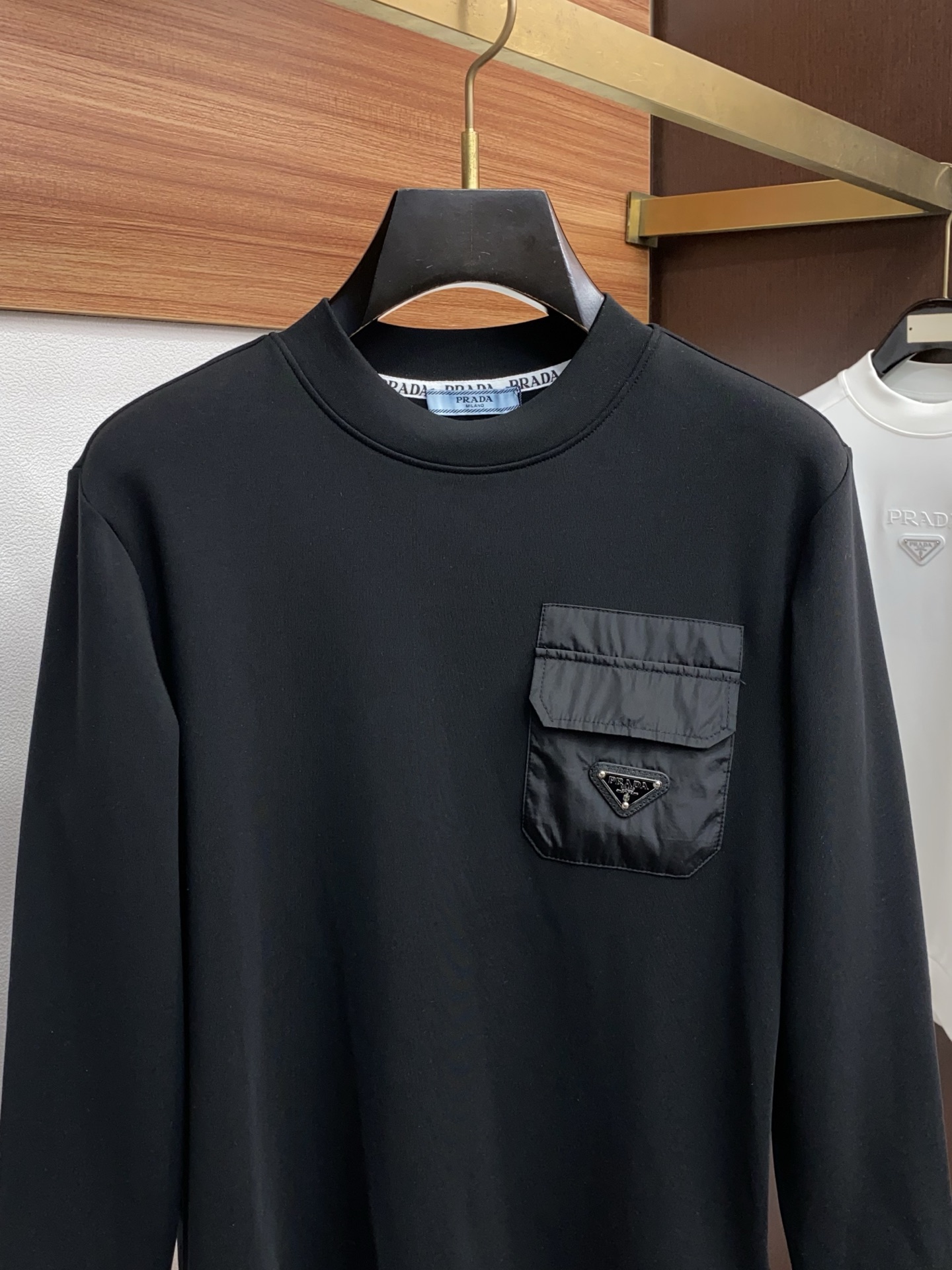 Prada Basic Clothing S-xl