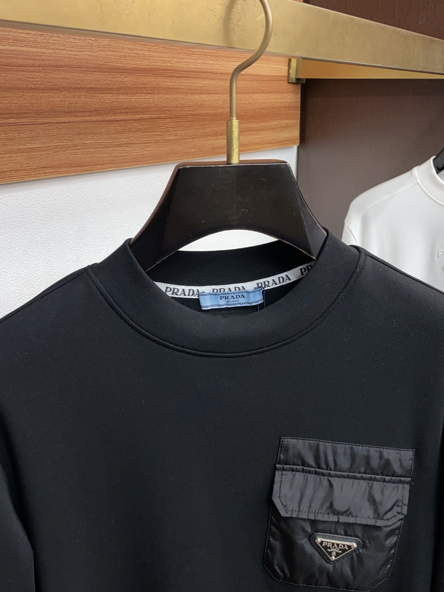 Prada Basic Clothing S-xl