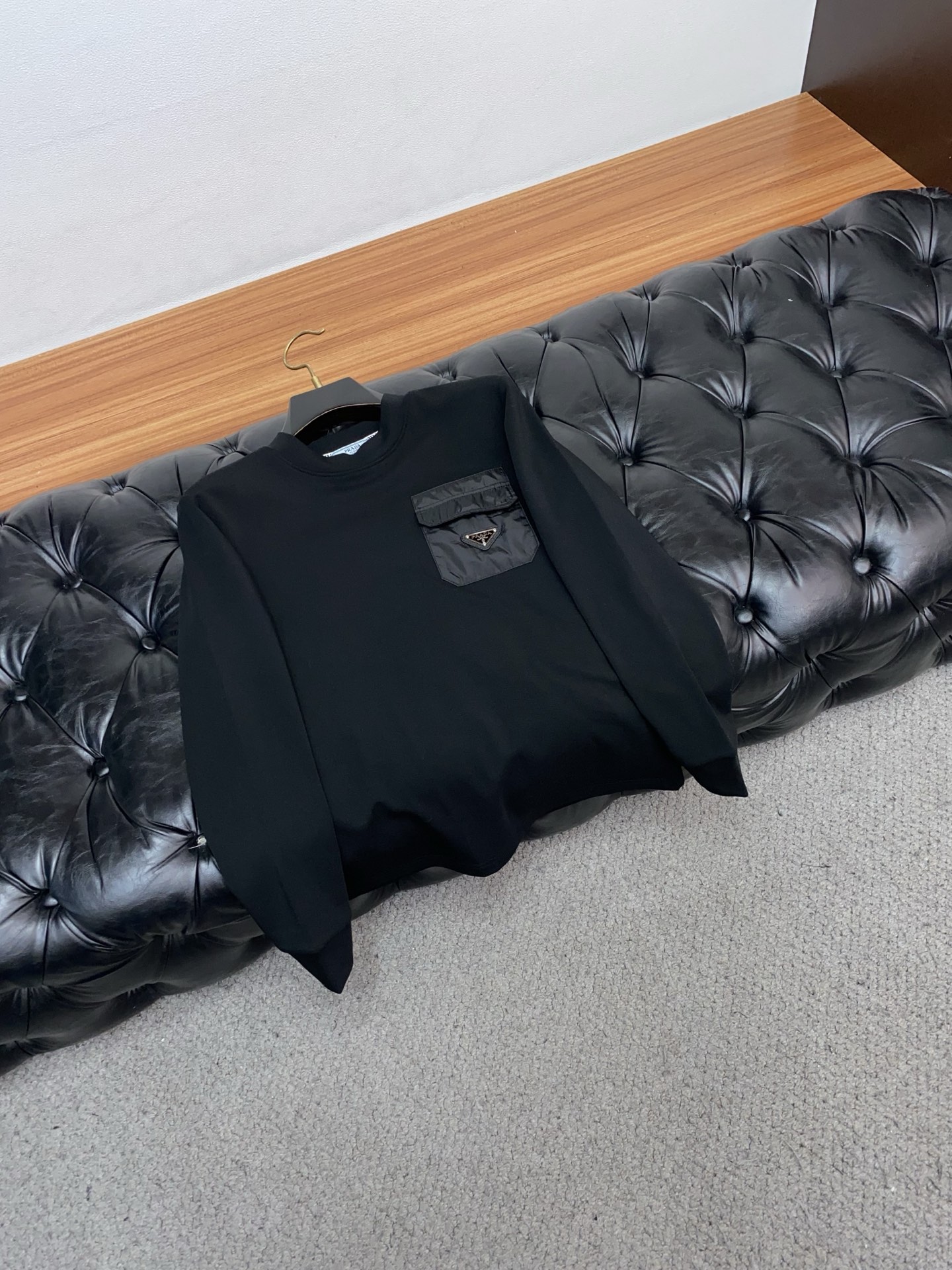 Prada Basic Clothing S-xl