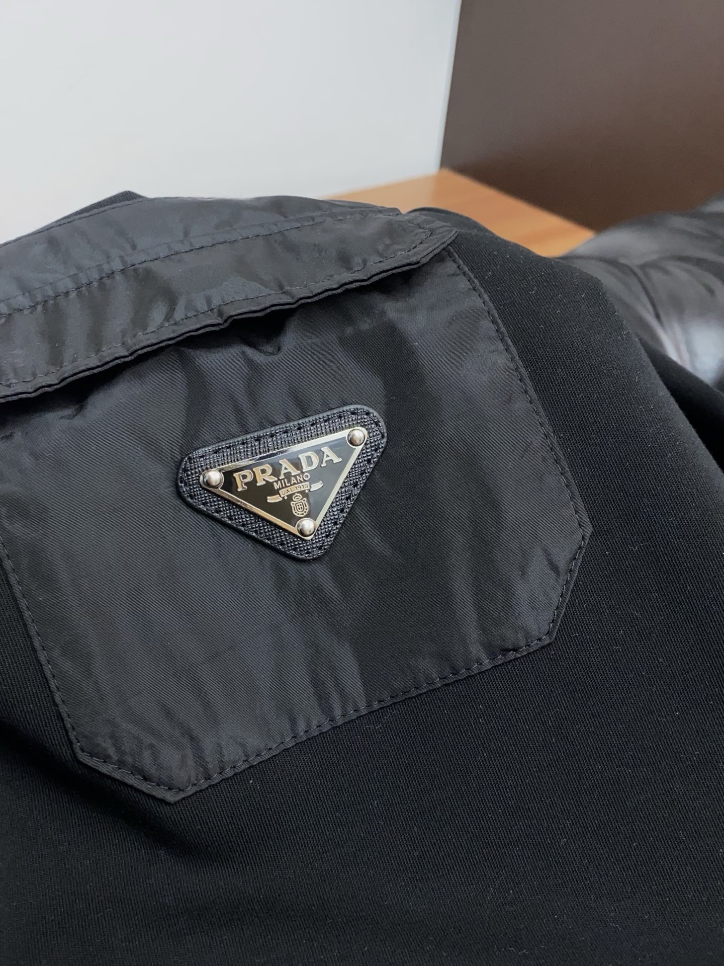 Prada Basic Clothing S-xl