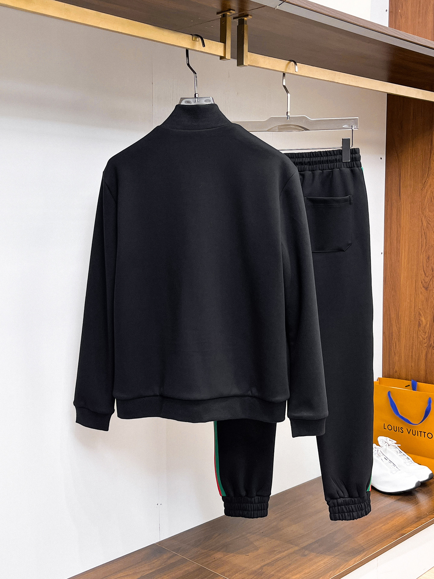 Gucci Basic Clothing Black M-xl