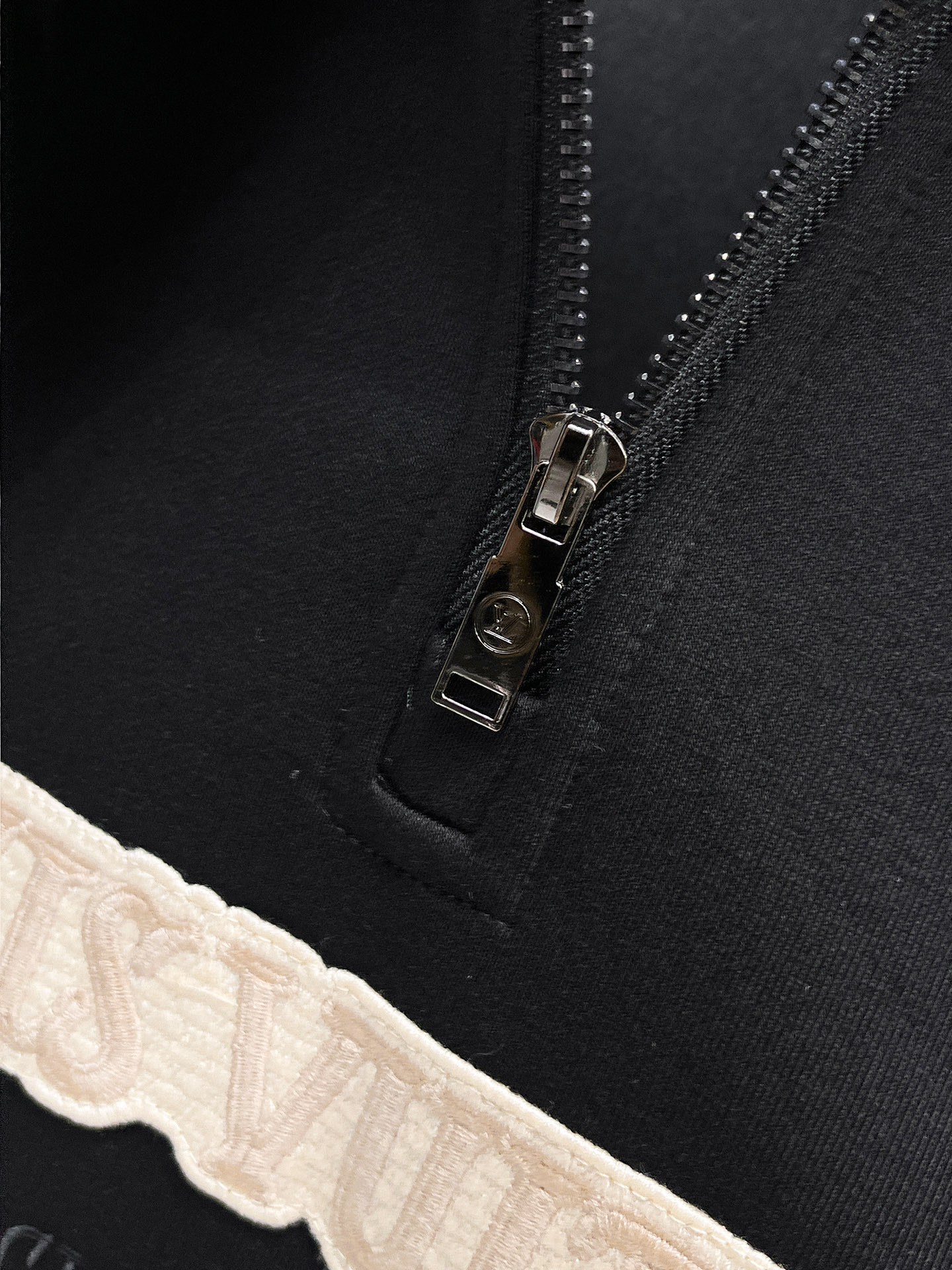 Louis Vuitton Hoodie M-l-xl