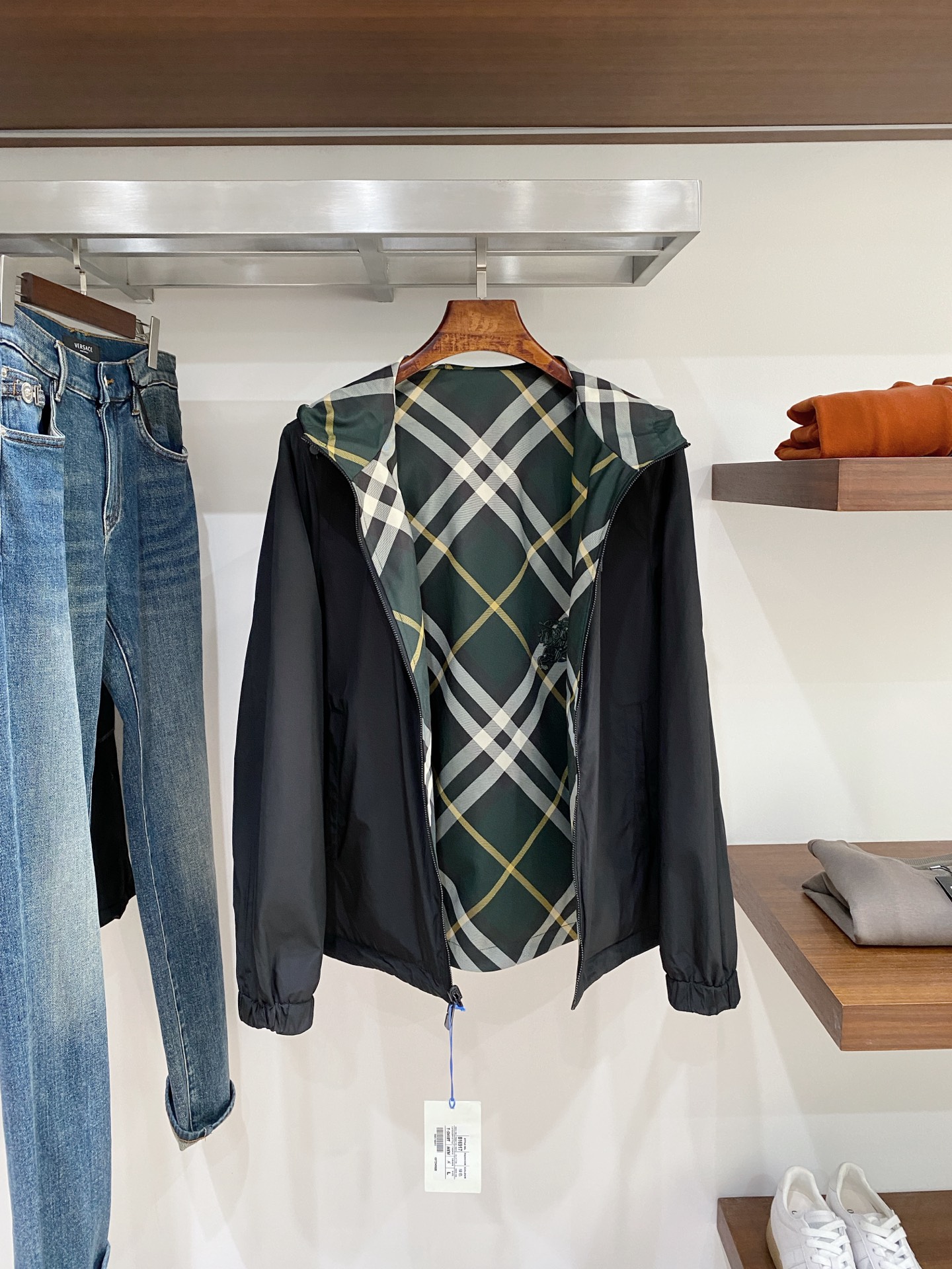Burberry Jacket M-l-xl
