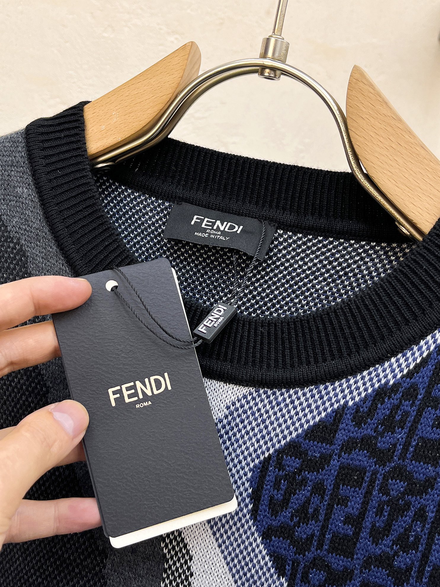 Fendi Basic Clothing Wool M-l-xl