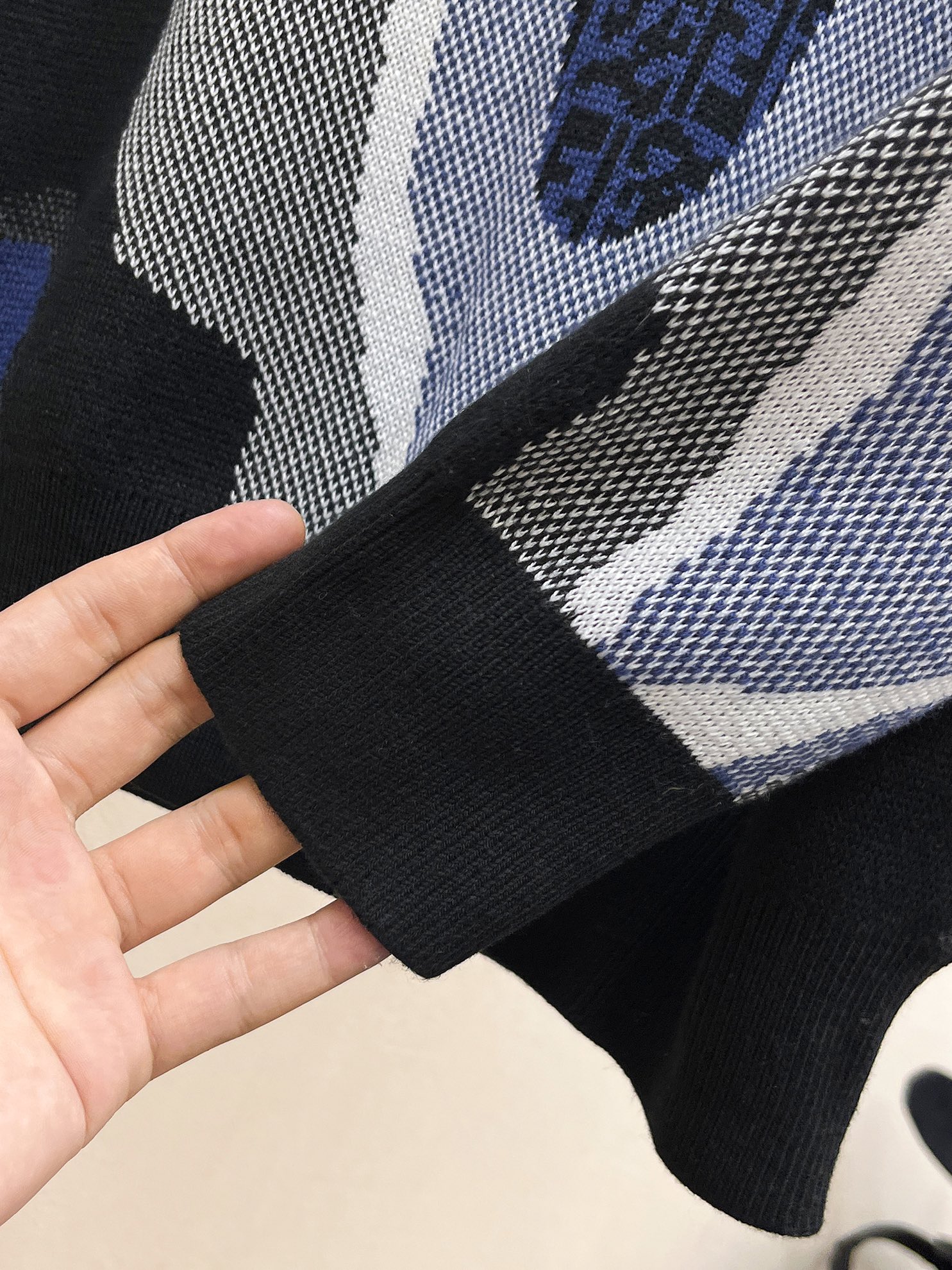 Fendi Basic Clothing Wool M-l-xl