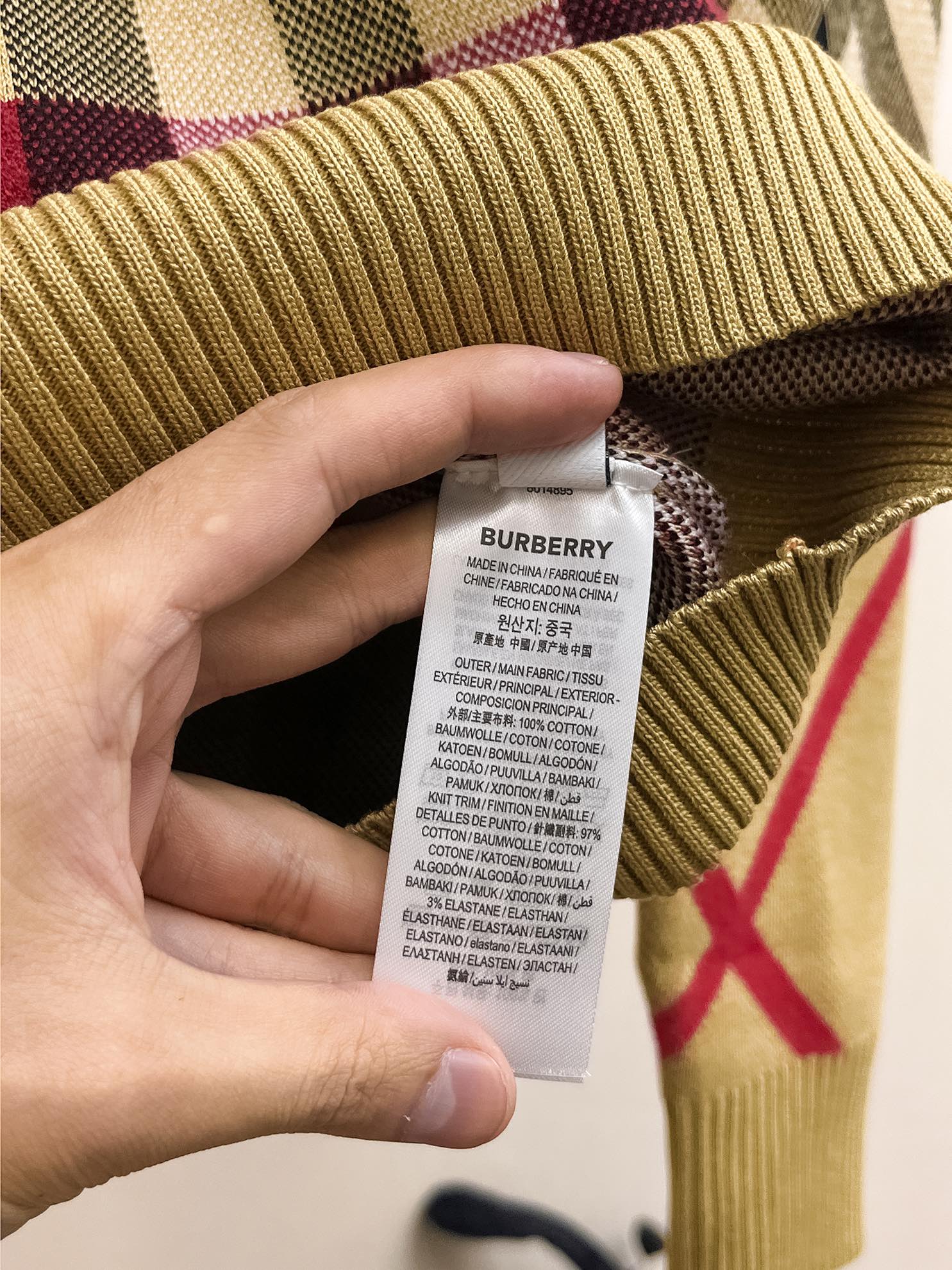 Burberry Basic Clothing Wool M-l-xxl