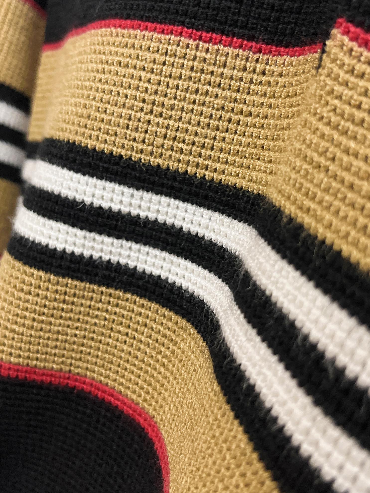 Burberry Basic Clothing Wool M-l-xl