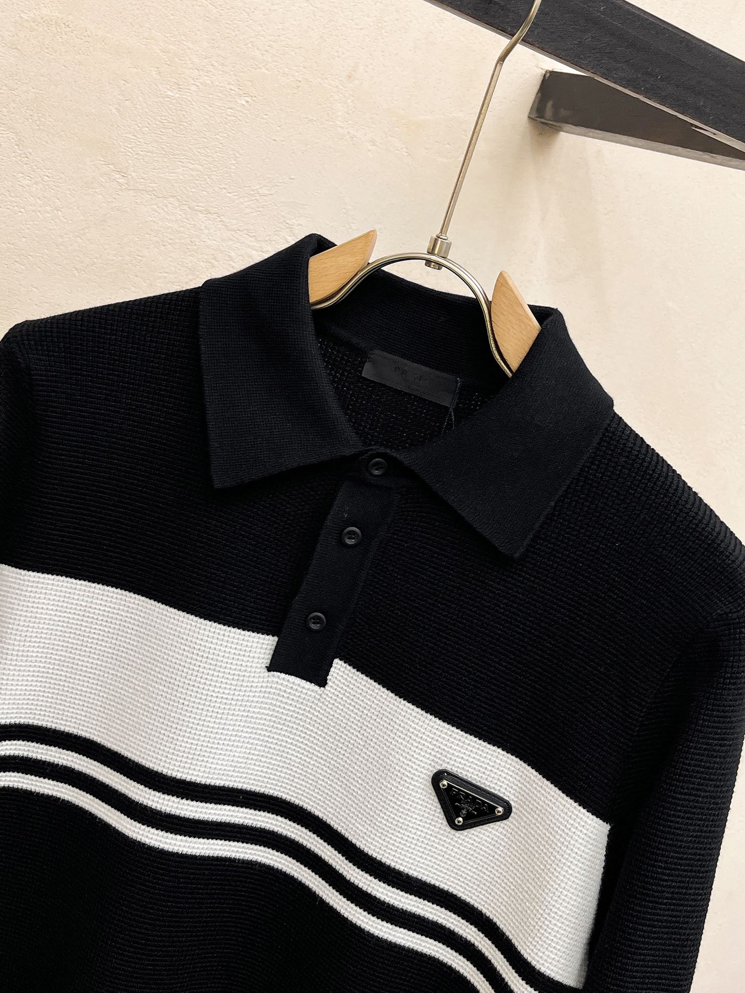 Prada Basic Clothing Wool M-l-xl