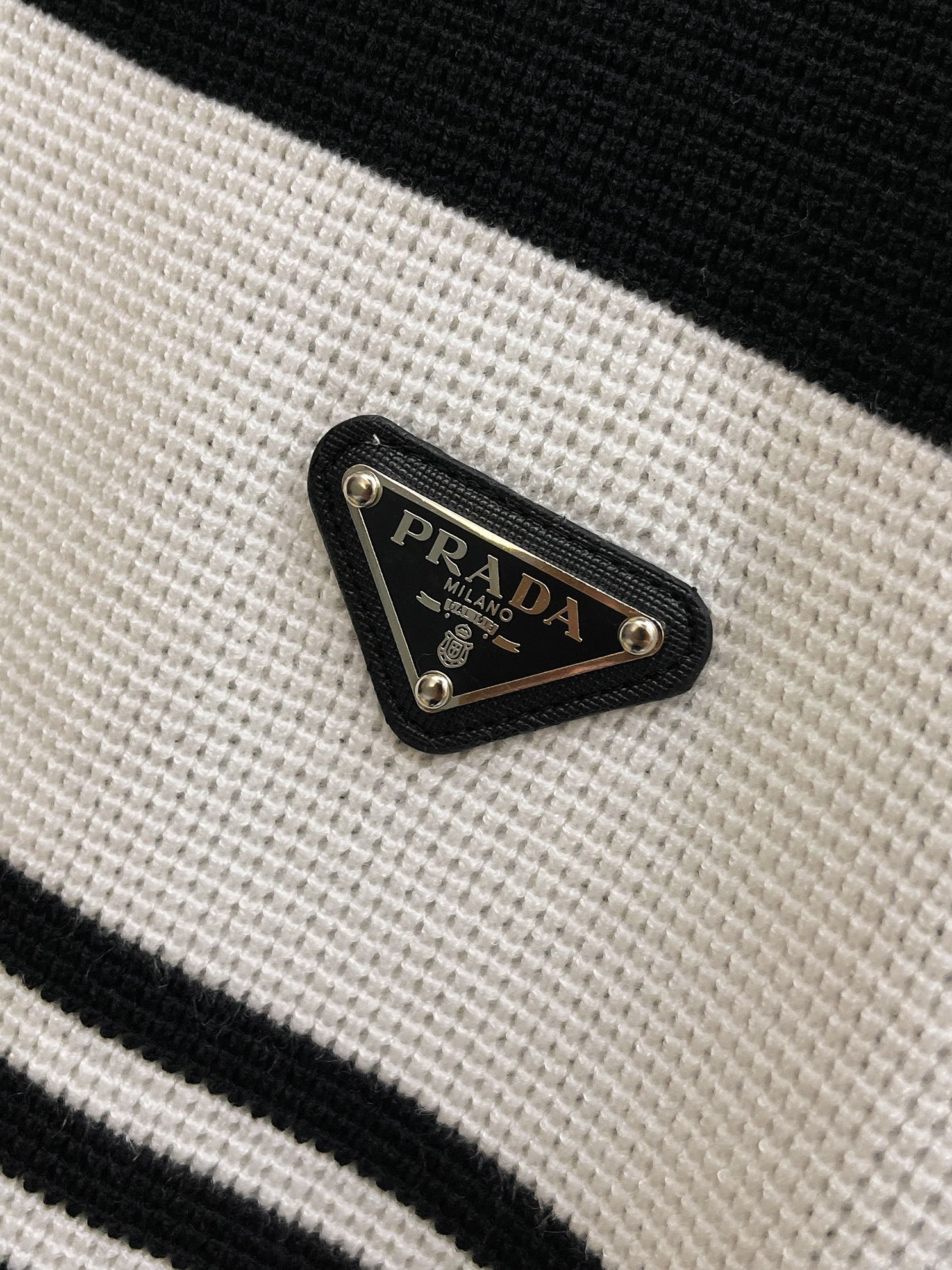 Prada Basic Clothing Wool M-l-xl