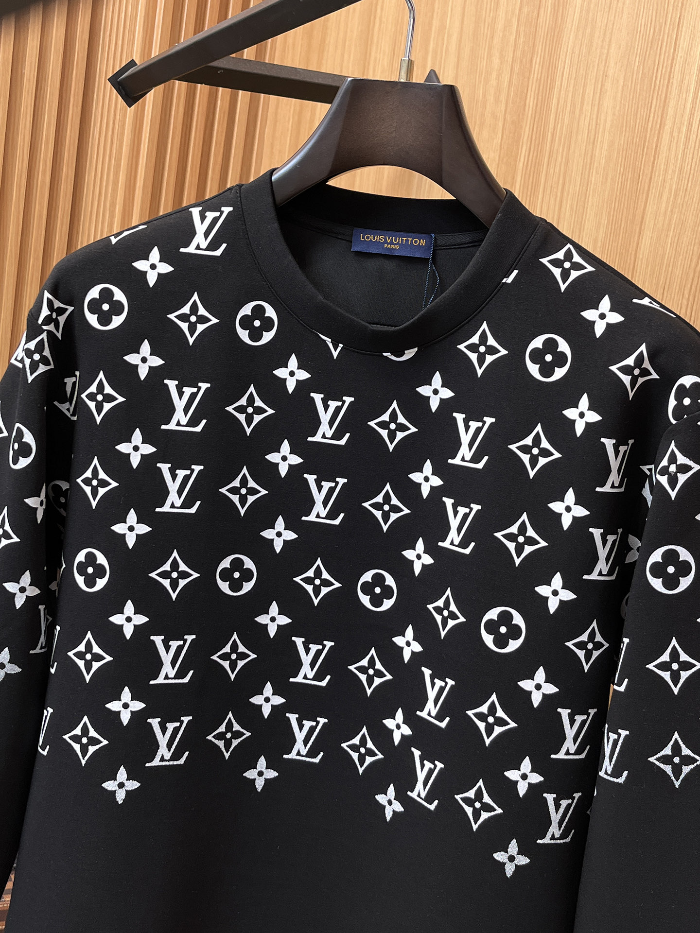 Louis Vuitton Male Hoodie Cotton Black Xs-s-m-l