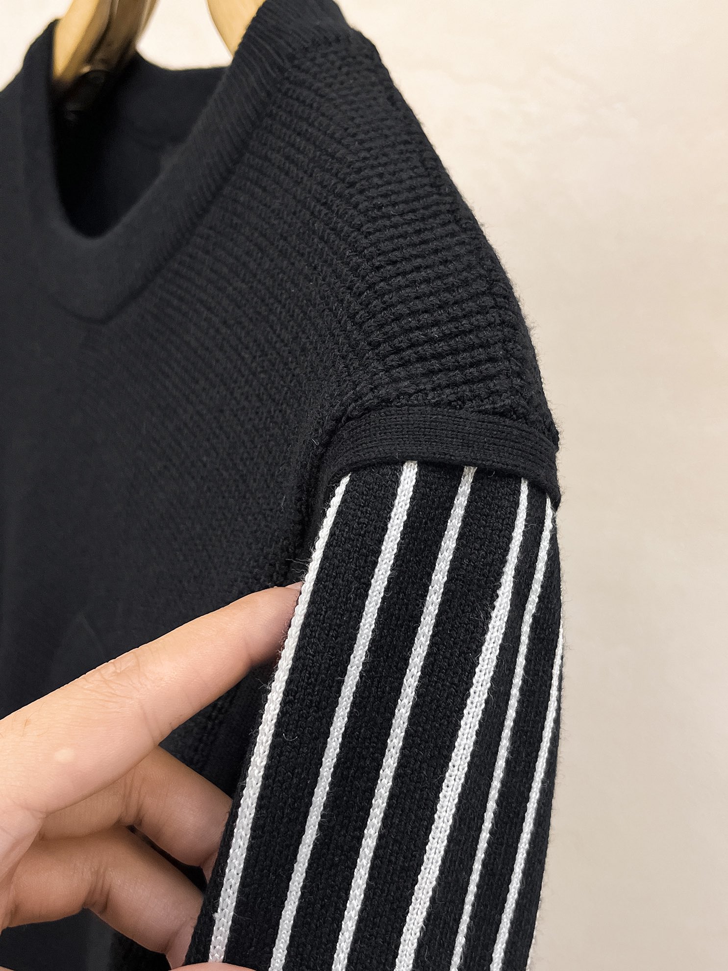 Prada Basic Clothing Wool M-l-xxxl