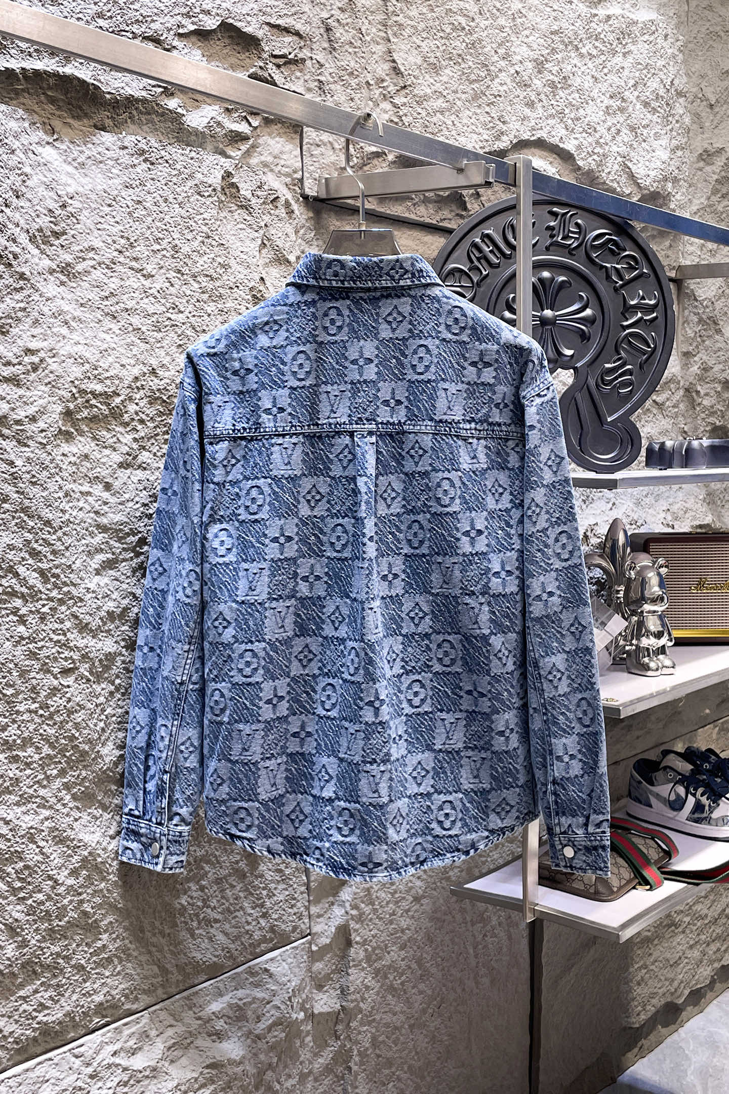 Louis Vuitton Basic Clothing M-l-xl