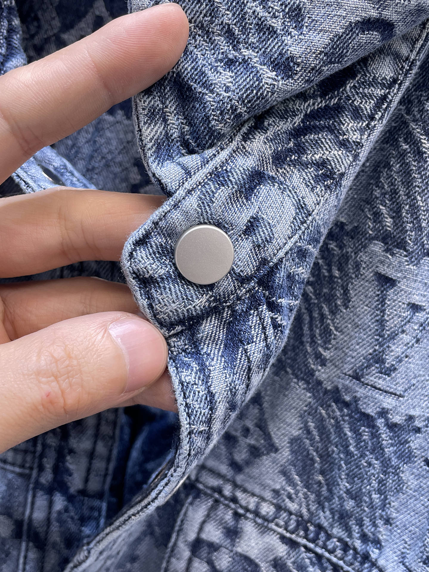Louis Vuitton Basic Clothing M-l-xl