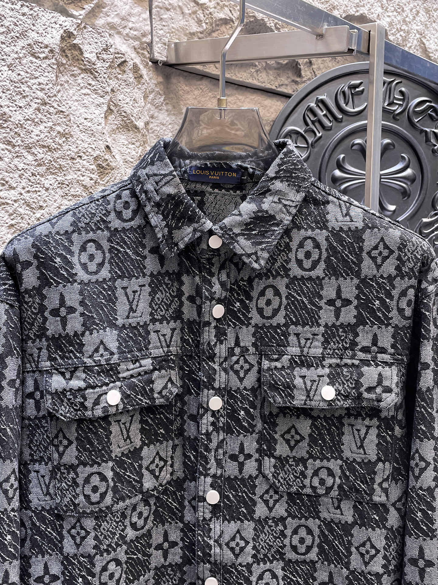 Louis Vuitton Basic Clothing M-l-xl