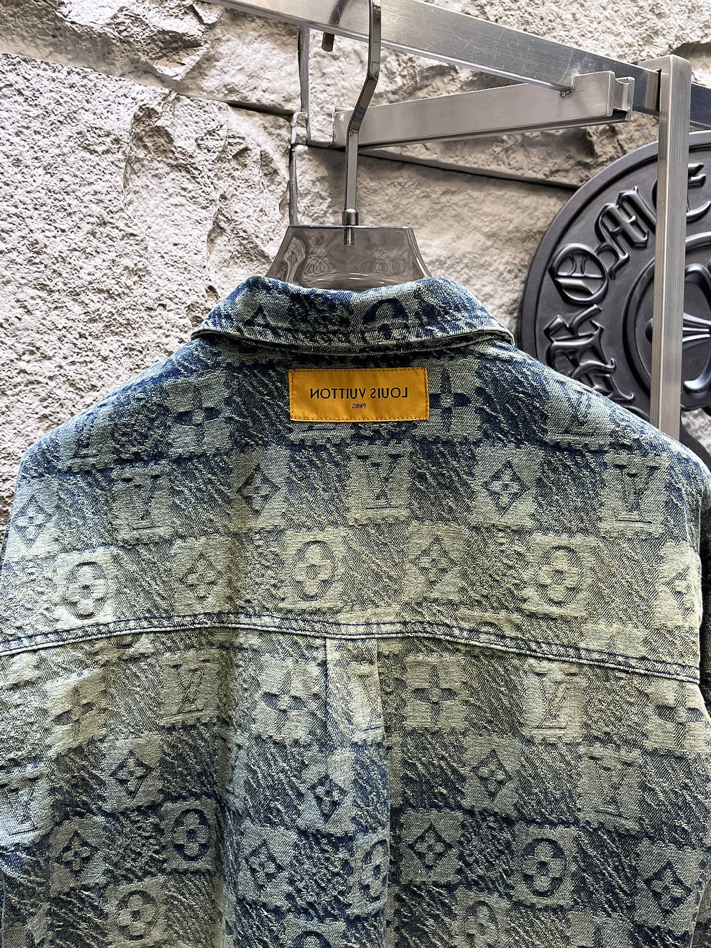 Louis Vuitton Basic Clothing M-l-xl