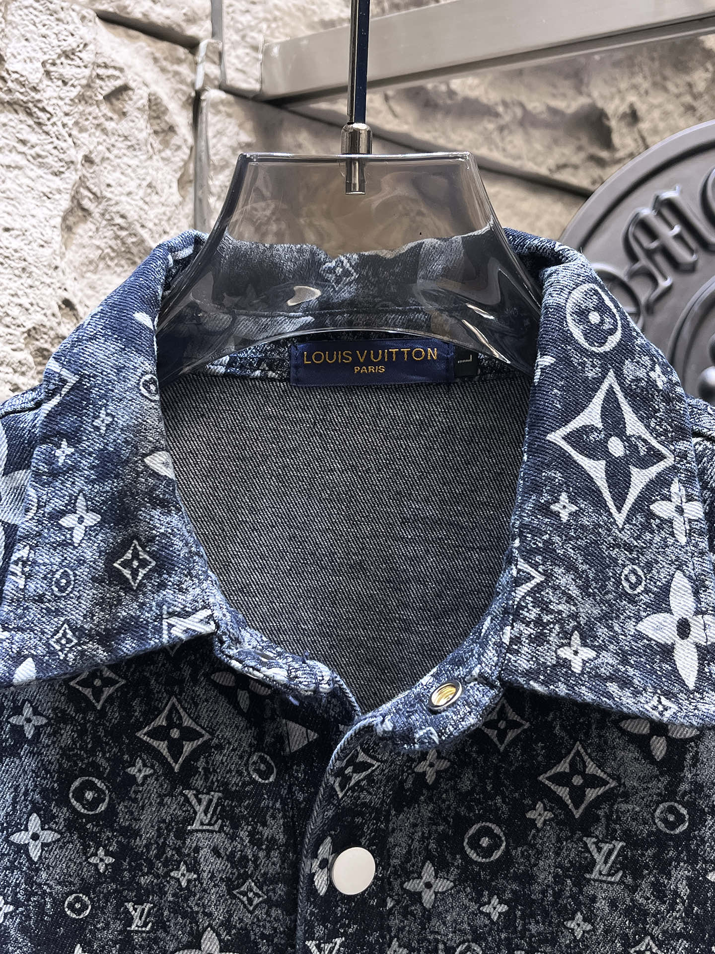 Louis Vuitton Basic Clothing M-l-xl
