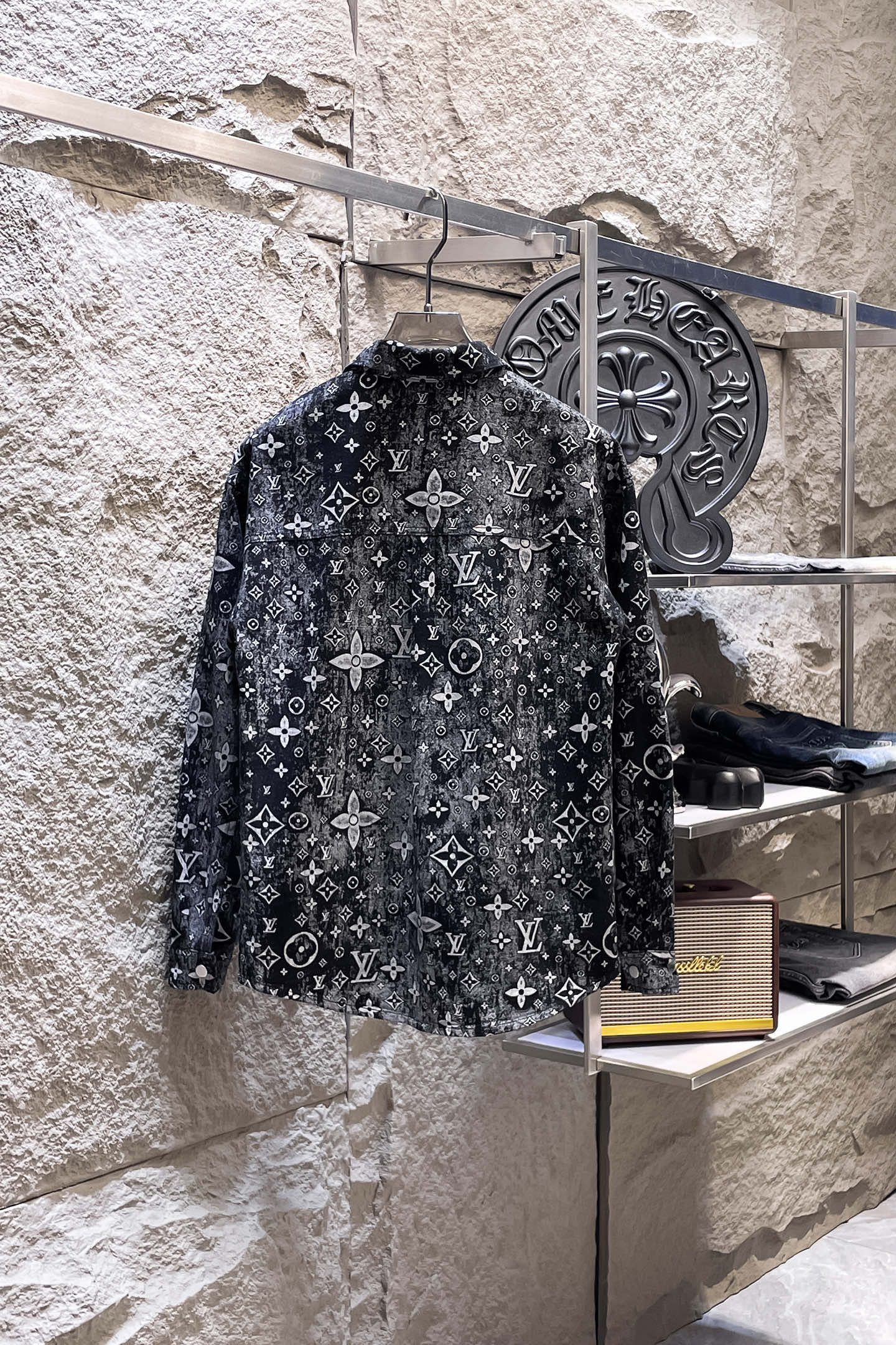 Louis Vuitton Basic Clothing M-l-xl