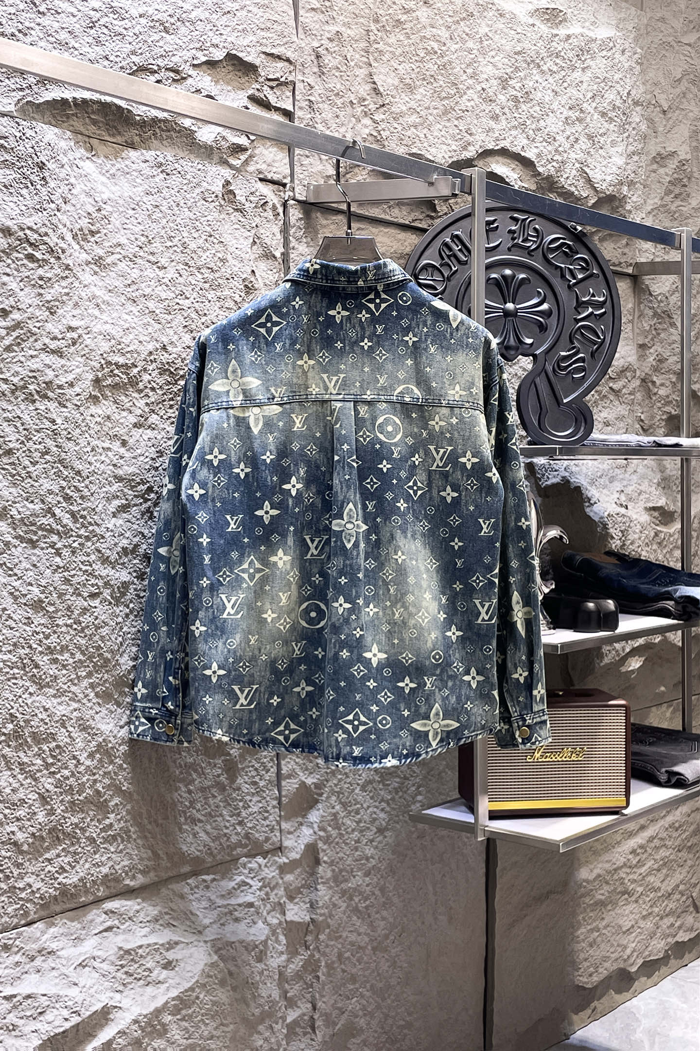 Louis Vuitton Basic Clothing M-l-xl