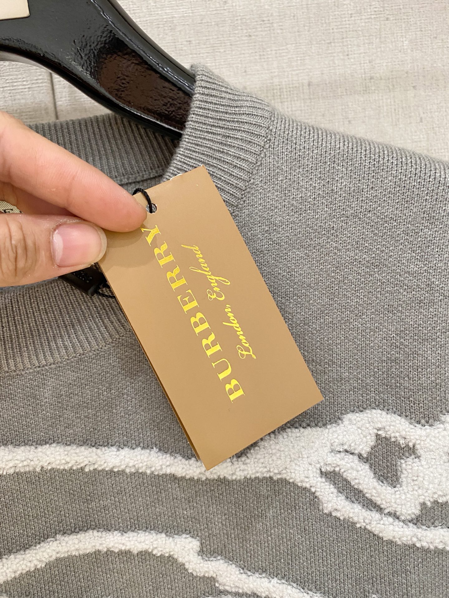 Burberry Basic Clothing Wool S-m-xl