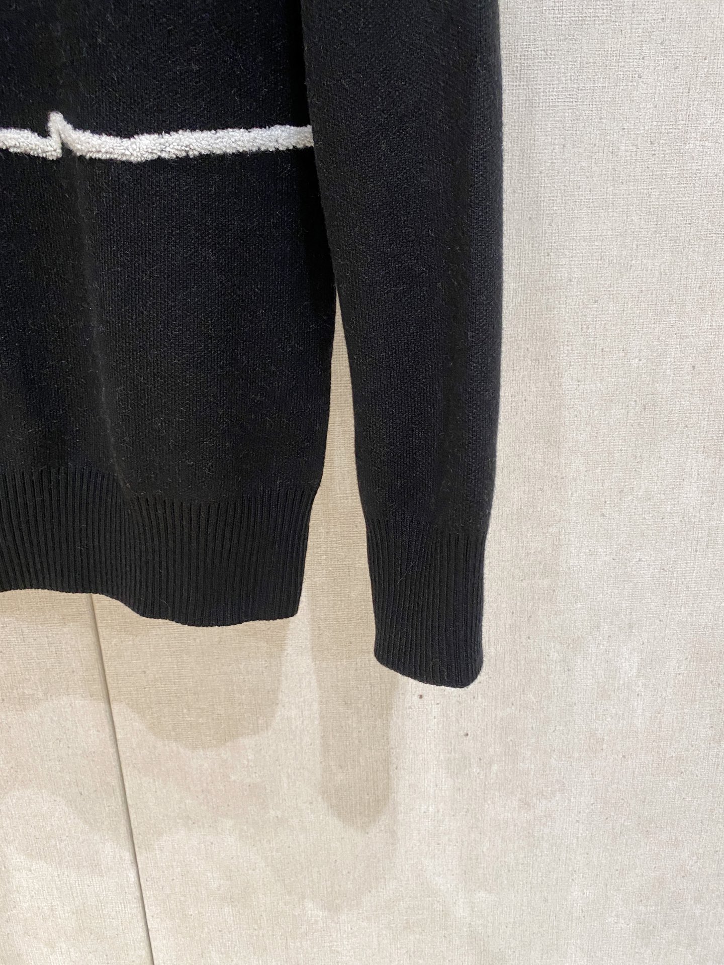 Burberry Basic Clothing Wool S-m-xl