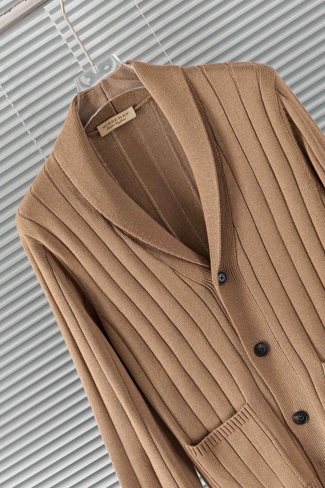 Burberry Male Basic Clothing Wool M-xl